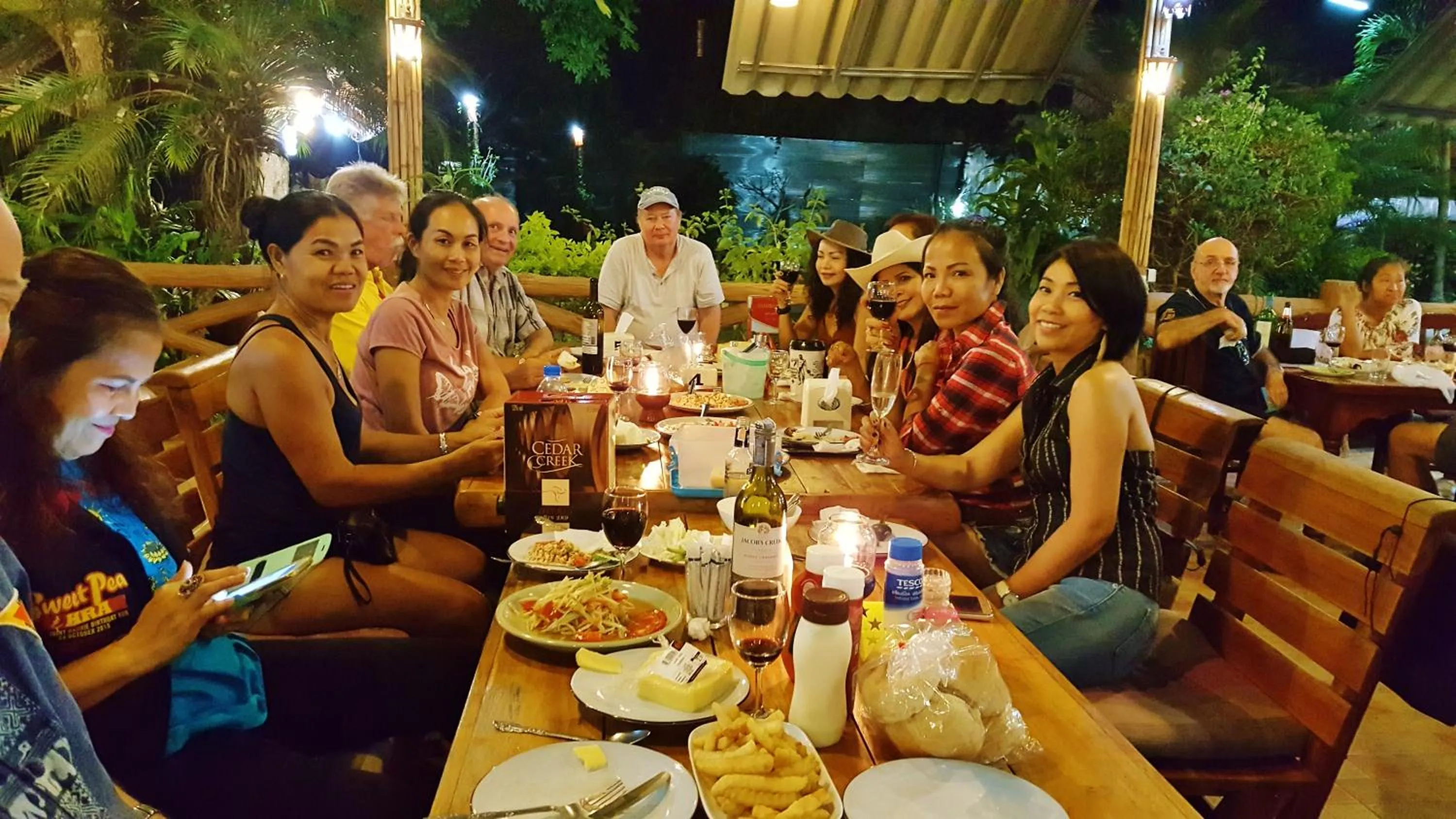 People in Huan Chiang Dao Resort