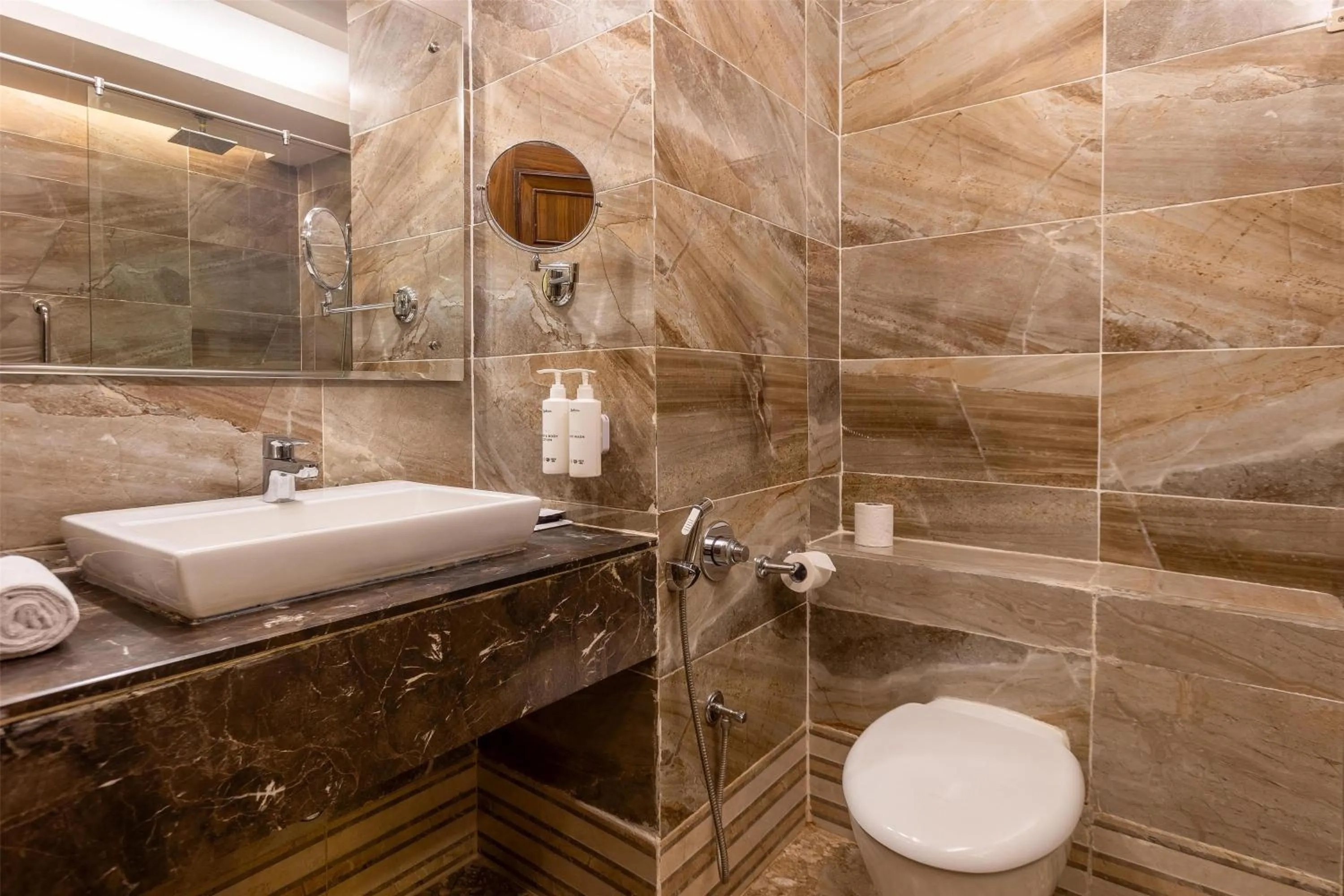 Bathroom in Radisson Srinagar