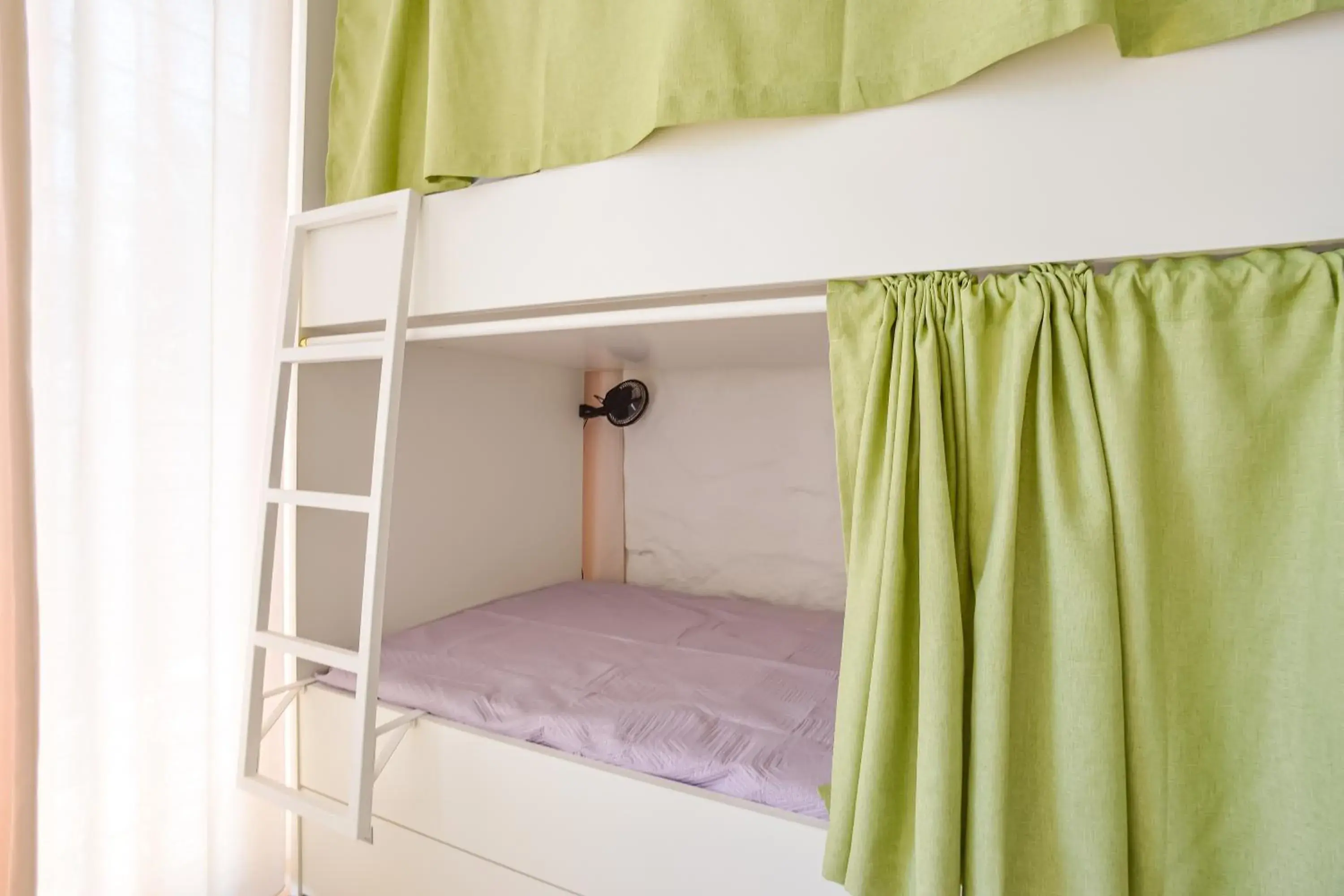 Bed in 6-Bed Female Dormitory Room in Kite Hostel Stagnone Bed in 6-Bed Female Dormitory Room in Kite Hostel Stagnone