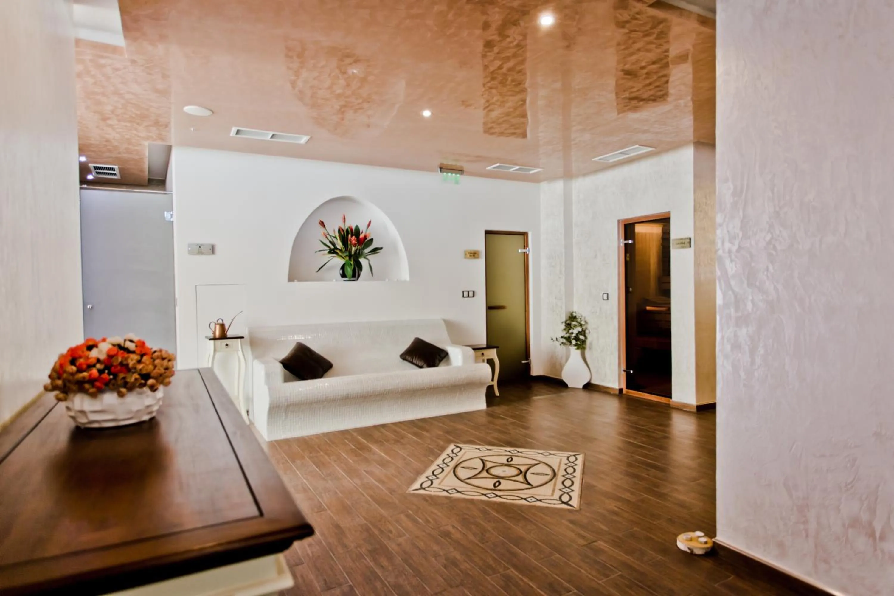 Spa and wellness centre/facilities in Galeon Residence & SPA