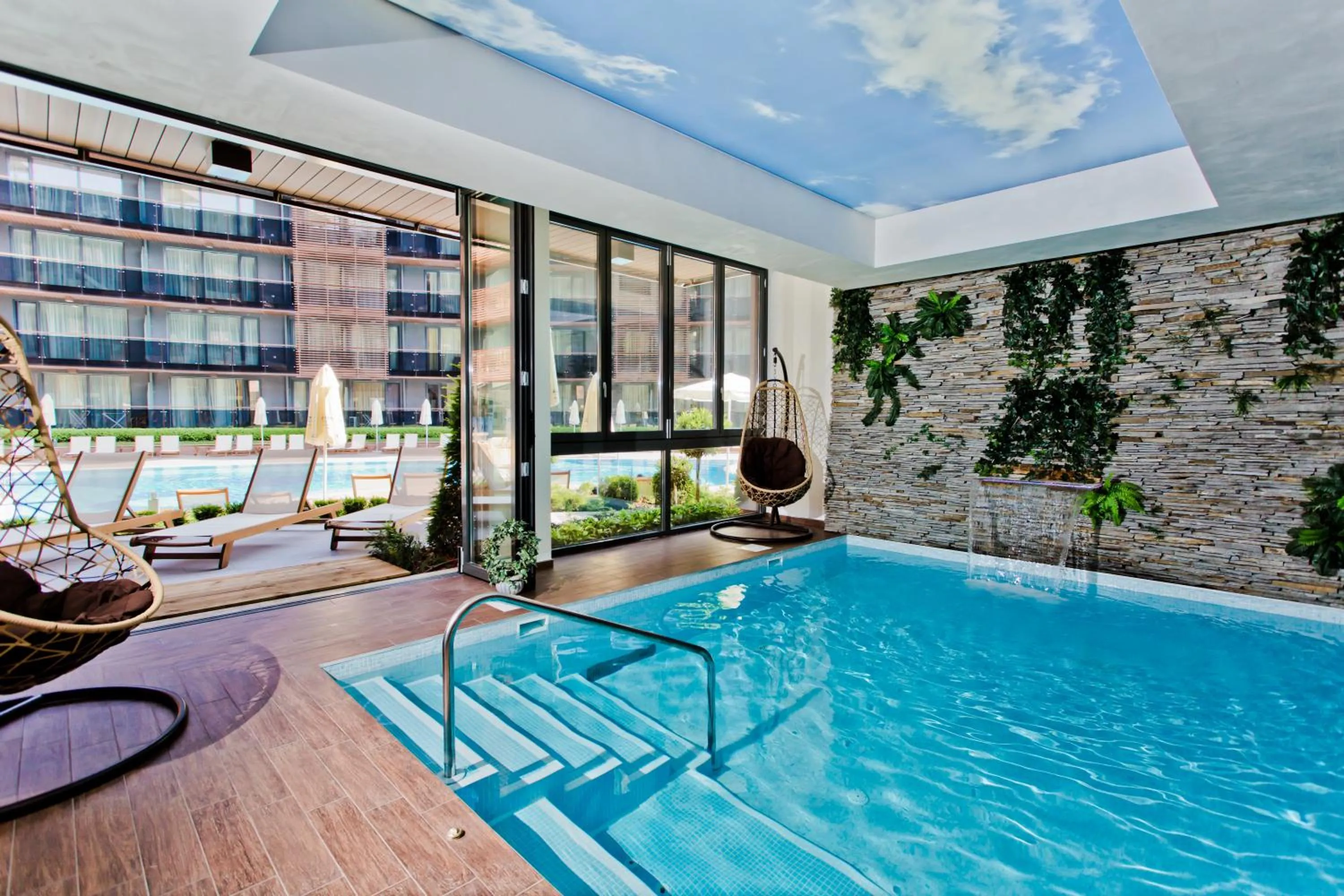 Swimming pool in Galeon Residence & SPA