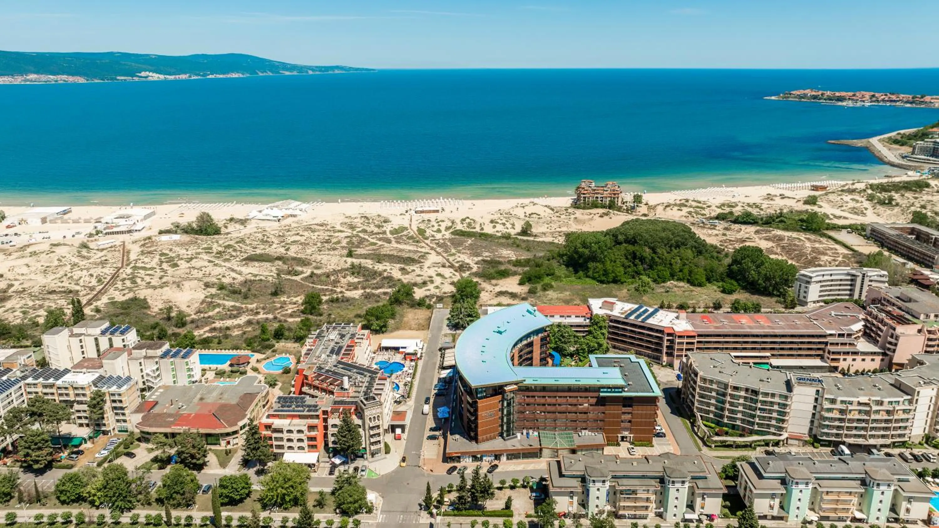 Property building in Galeon Residence & SPA