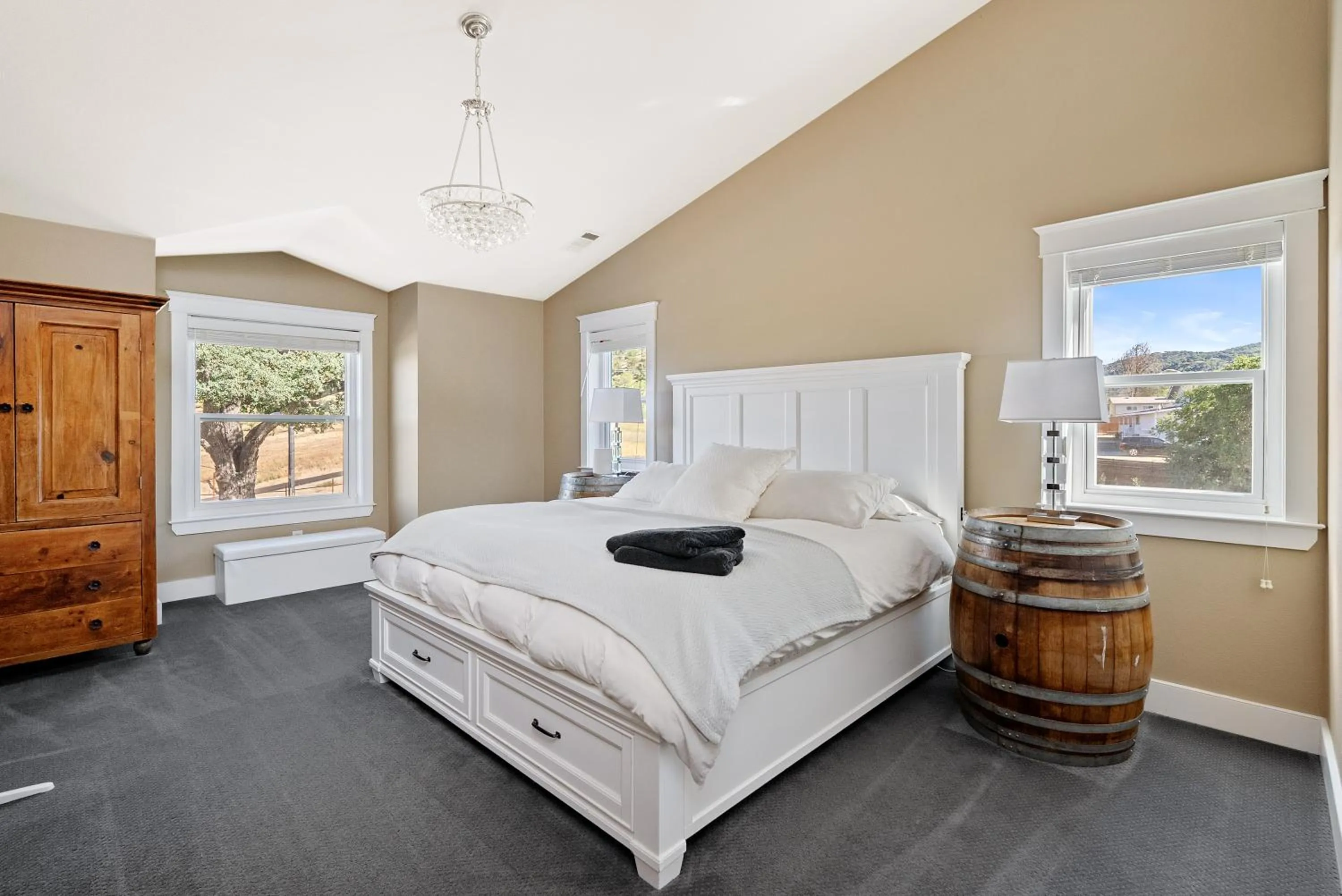 Bed in Paso Wine Country Farmhouse with Pool, Spa, Game Room
