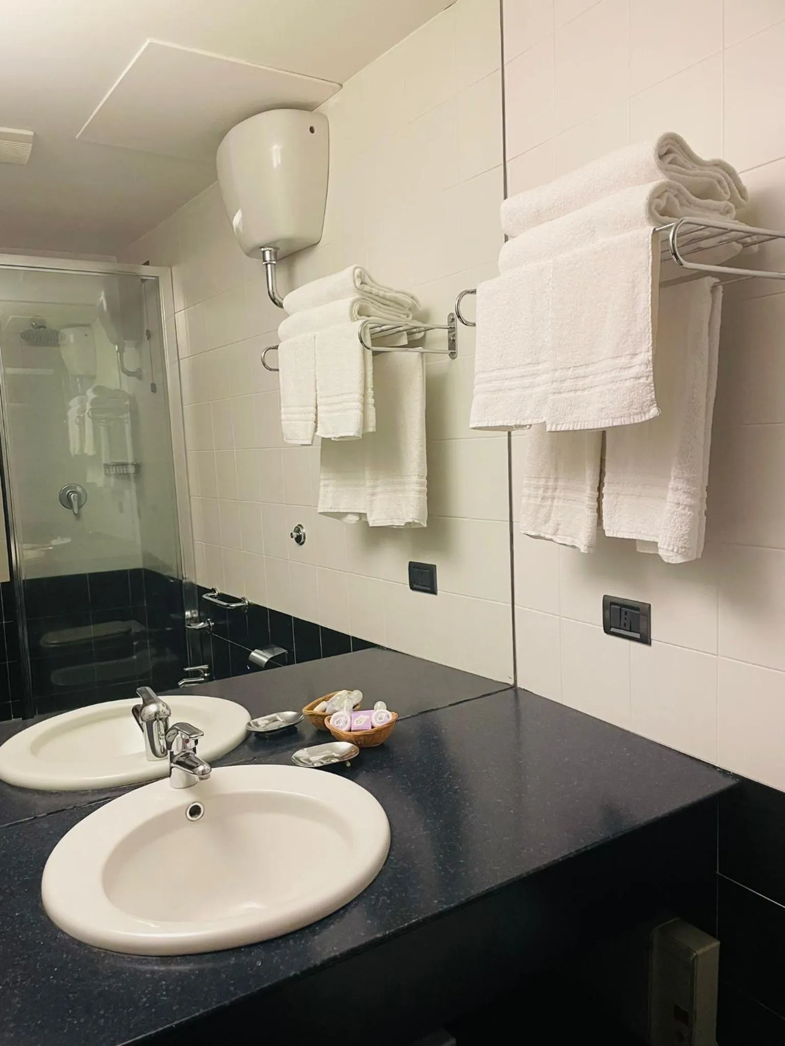 Bathroom in Locanda del Glicine