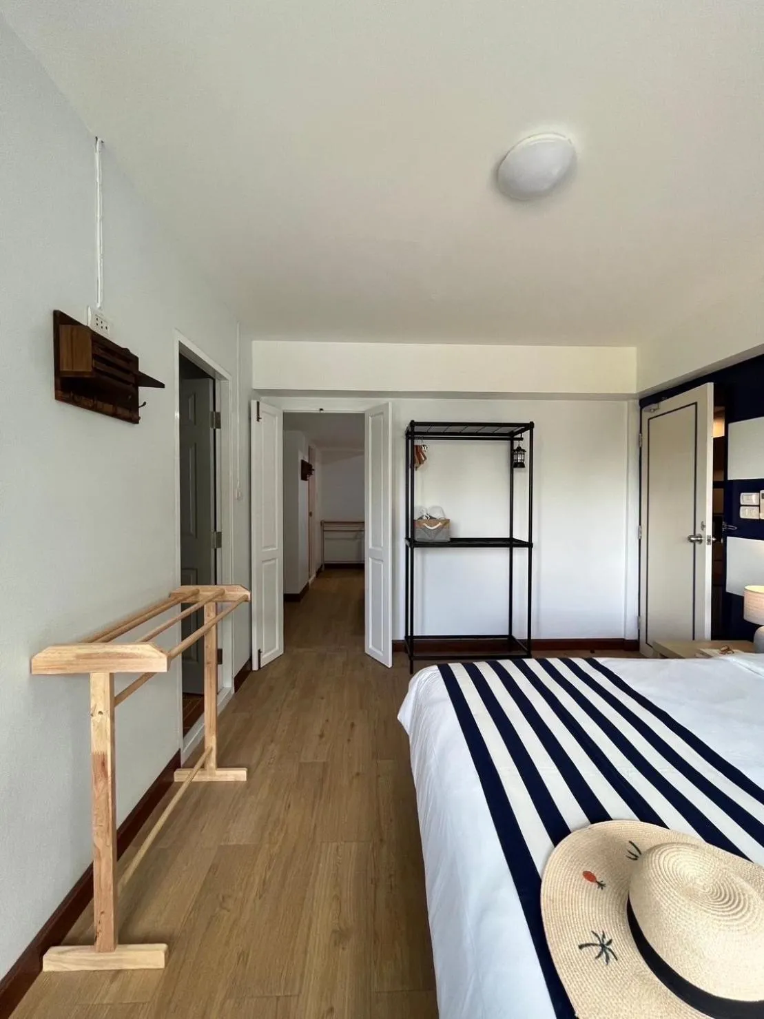 Photo of the whole room, Bed in Nautical Home B&B Khaolak