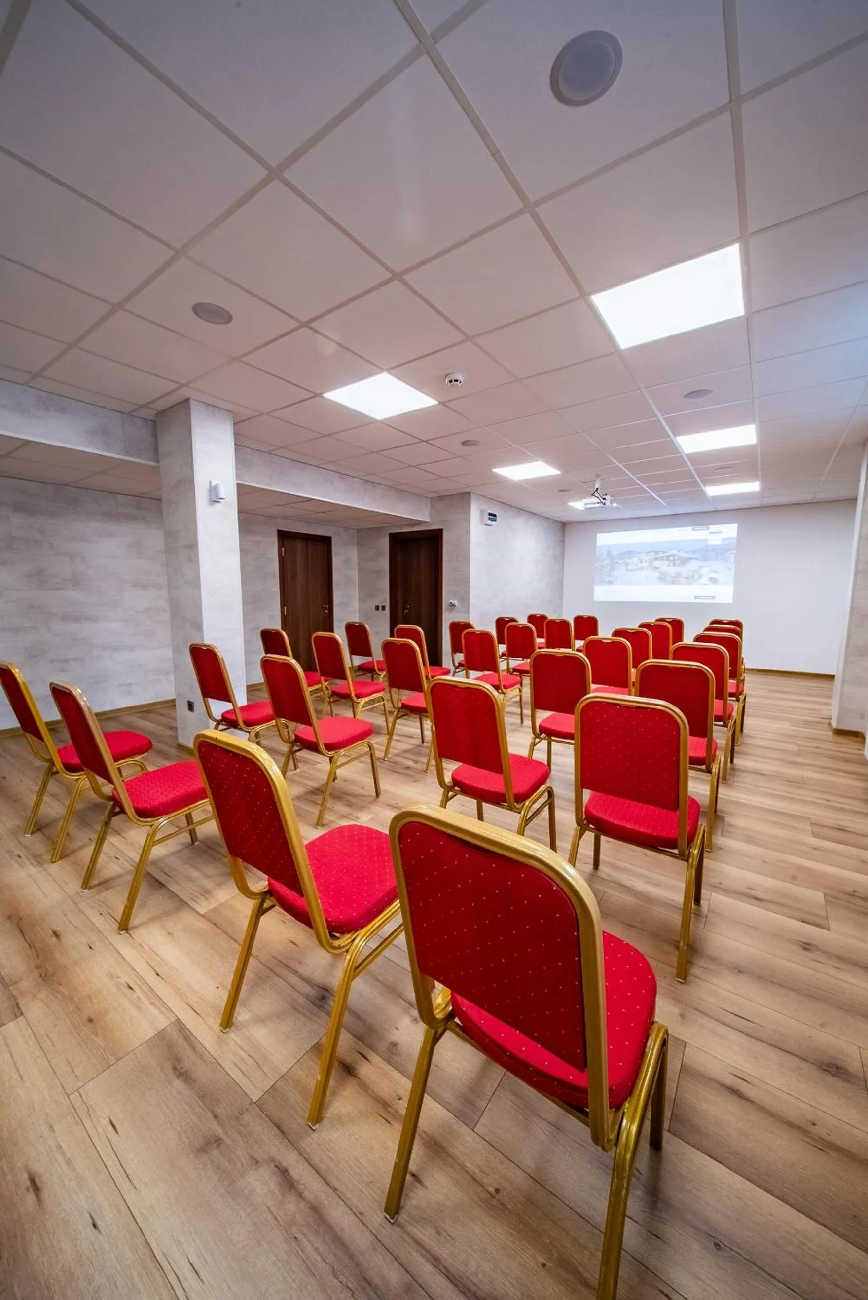 Meeting/conference room in Oak Residence Hotel & Relax