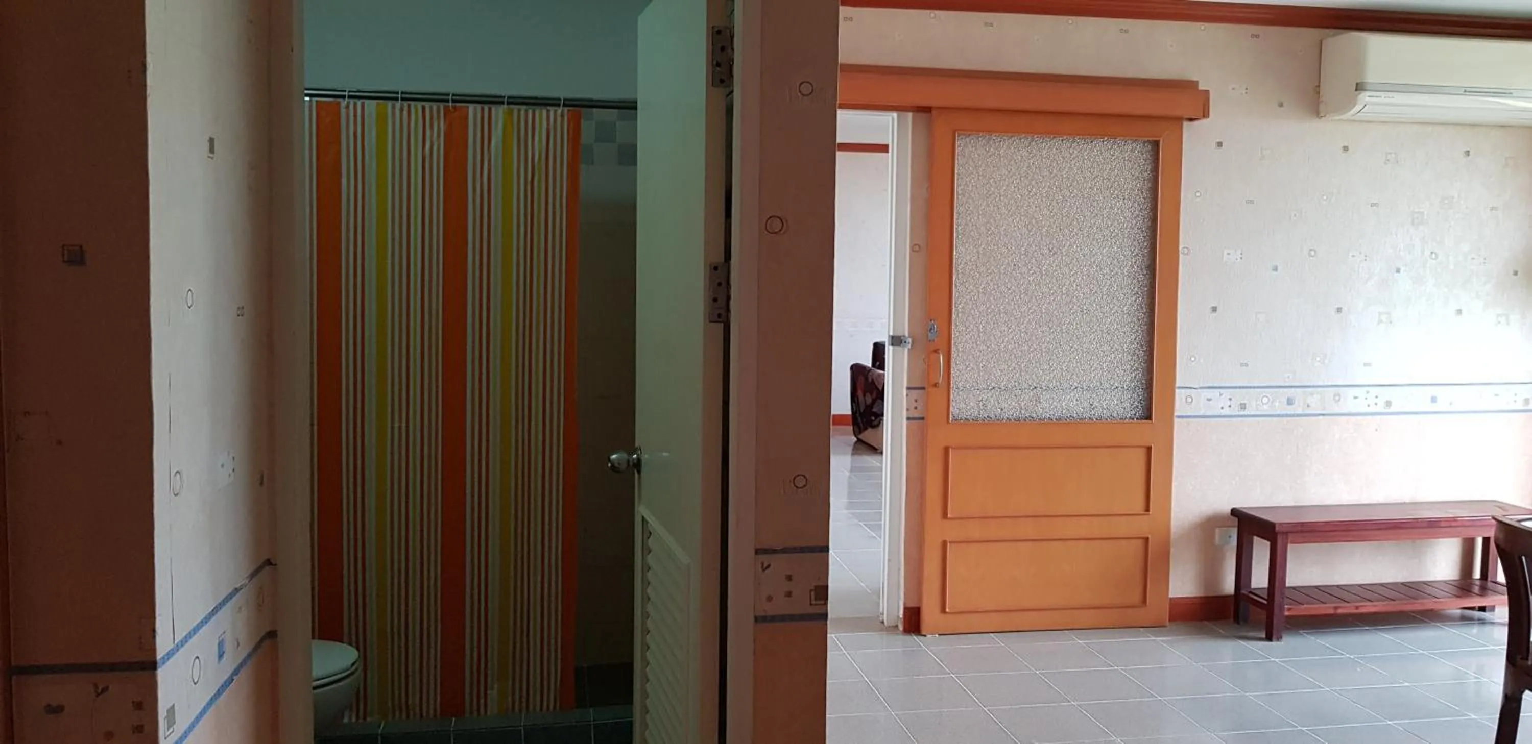 wardrobe in The Park Land Bangna by Nudda