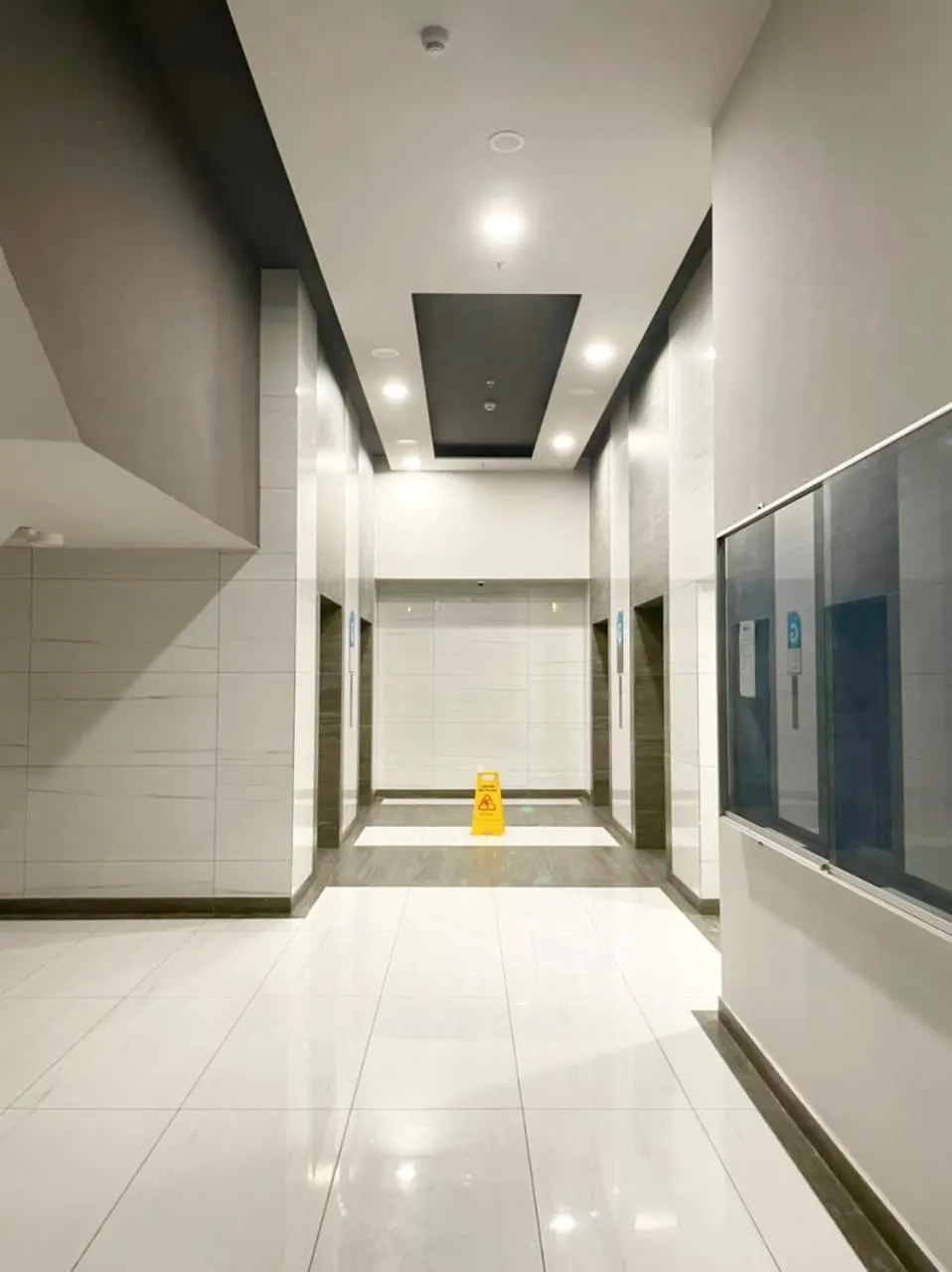 Lobby or reception in Sunset Seaview Vacation Condos @ Jesselton Quay