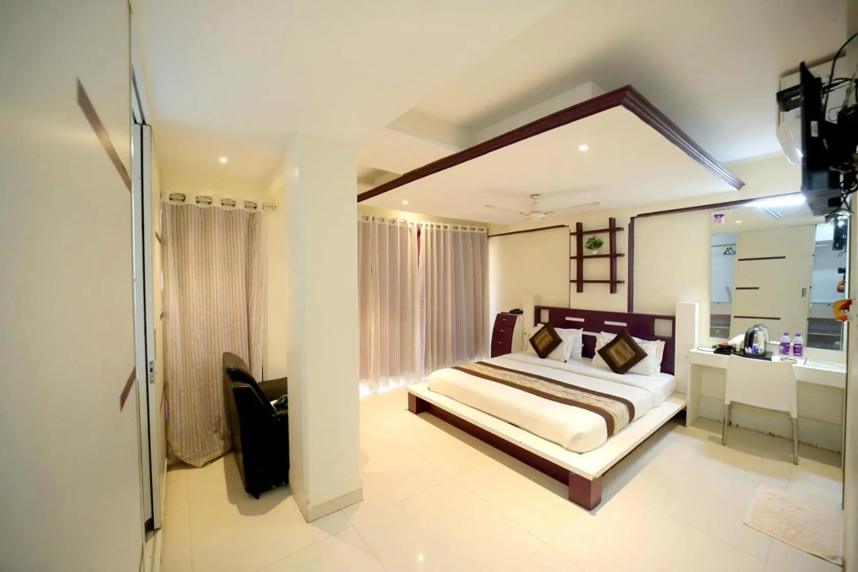 Bed in PANCHVATI RESIDENCY ANDHERI WEST