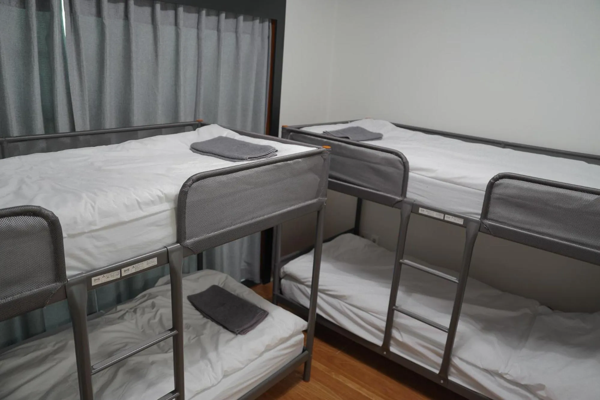 Bed in ttottot Jeju Backpackers