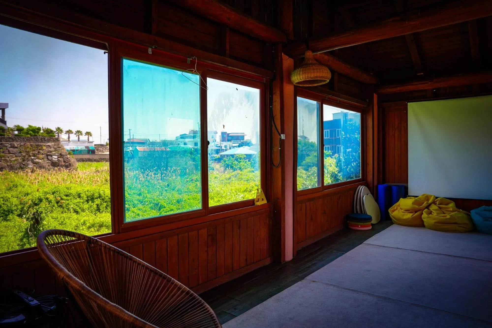 Lounge or bar in ttottot Jeju Backpackers