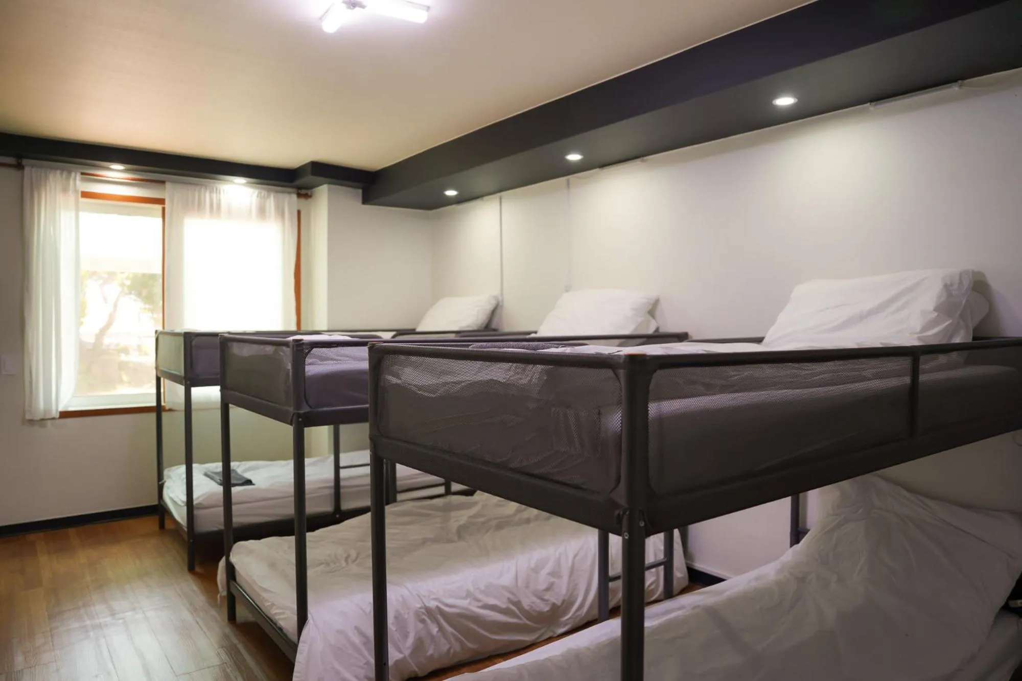 Bed in ttottot Jeju Backpackers