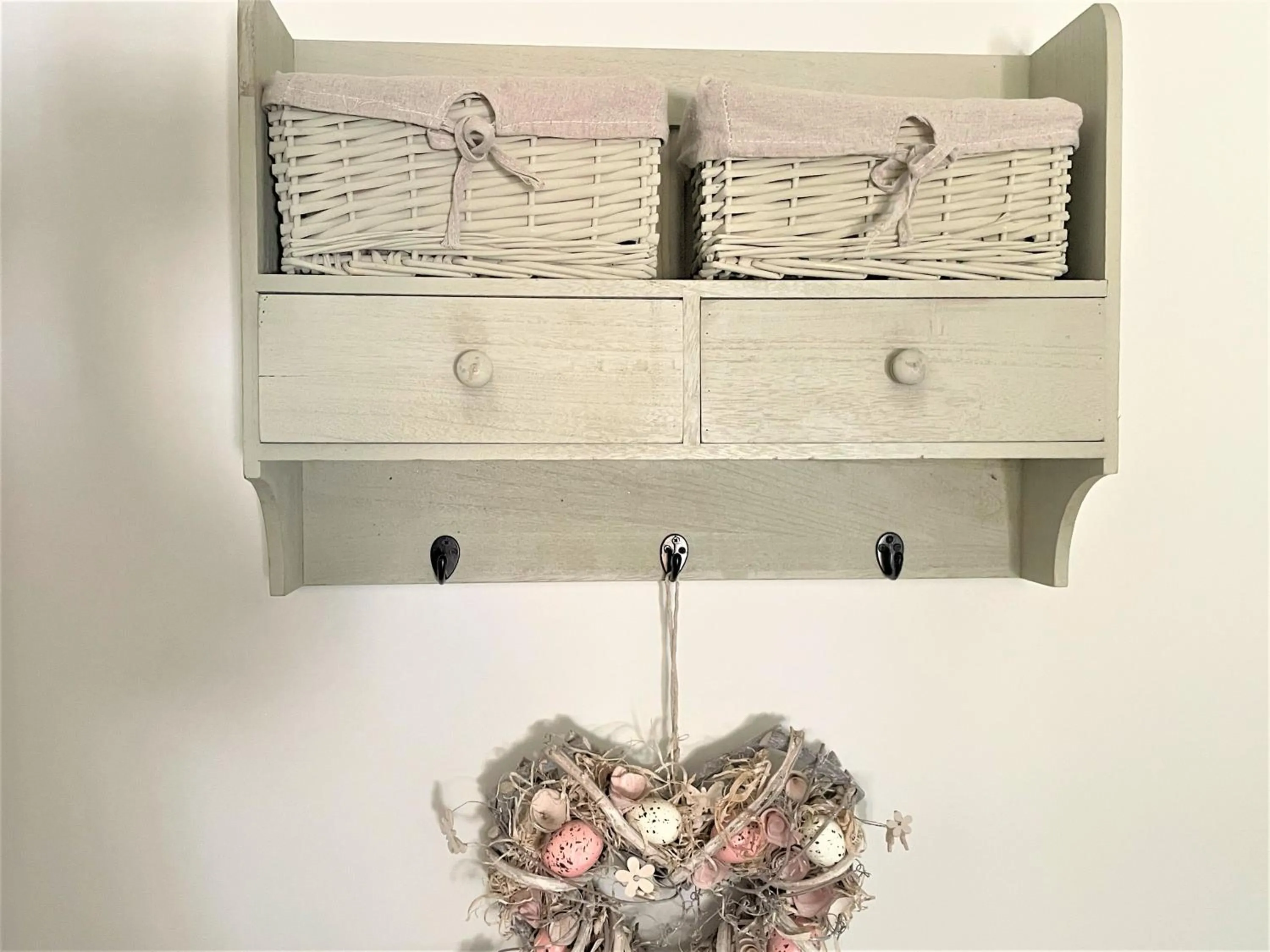 Decorative detail in The Dairyman Suite