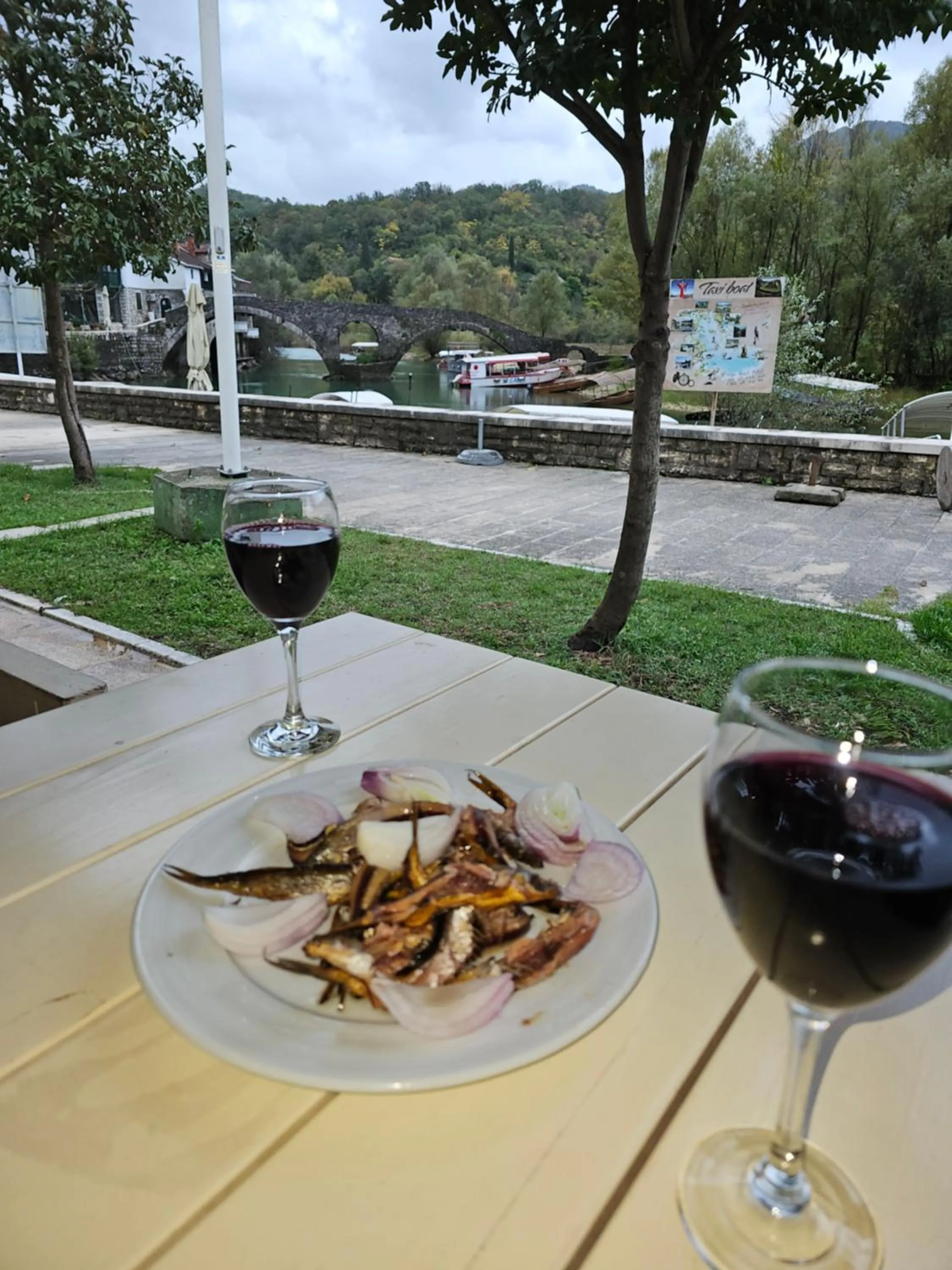 Balcony/Terrace in Hotel S Family Jovicevic