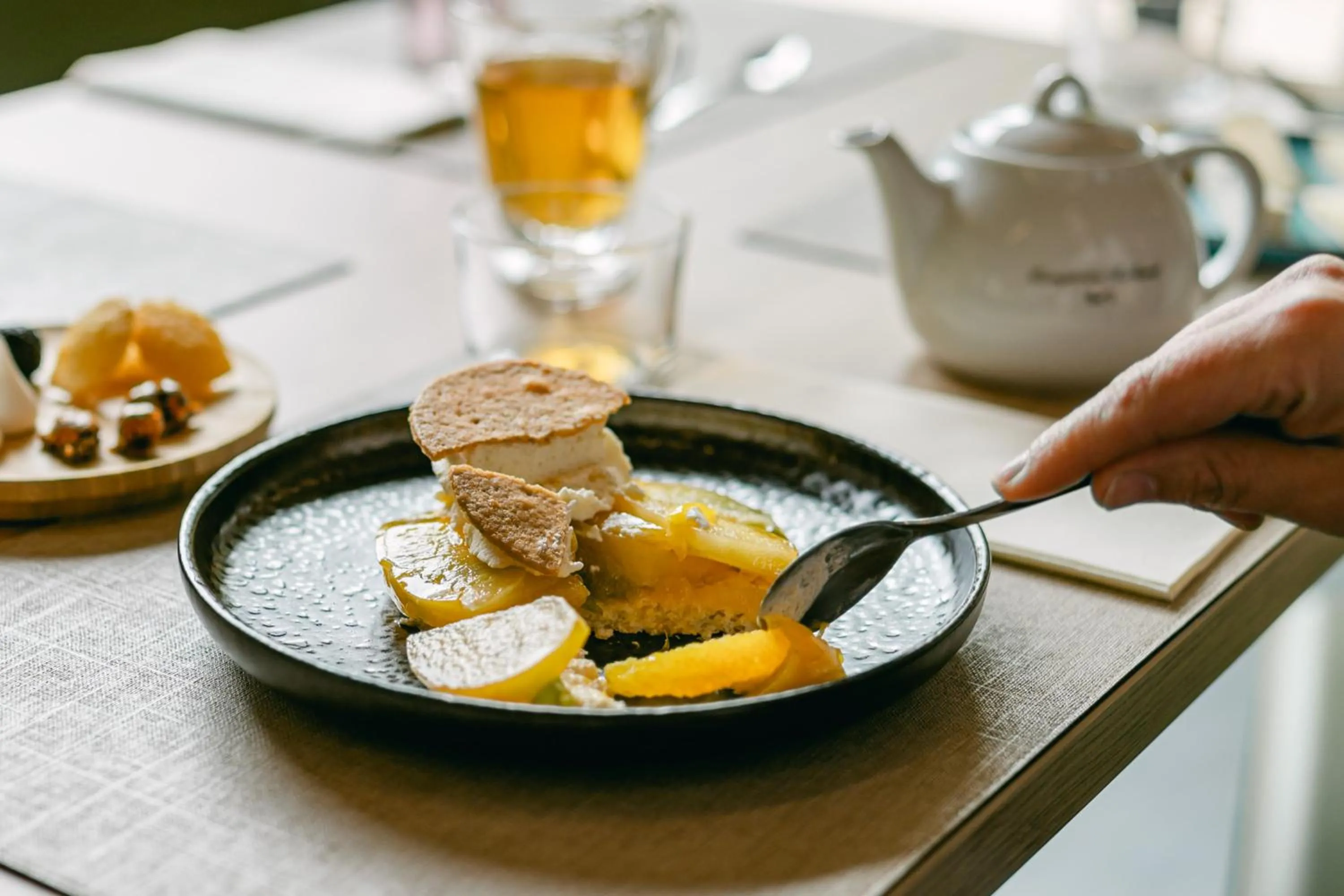 Food and drinks in Logis hôtel restaurant l'Argence