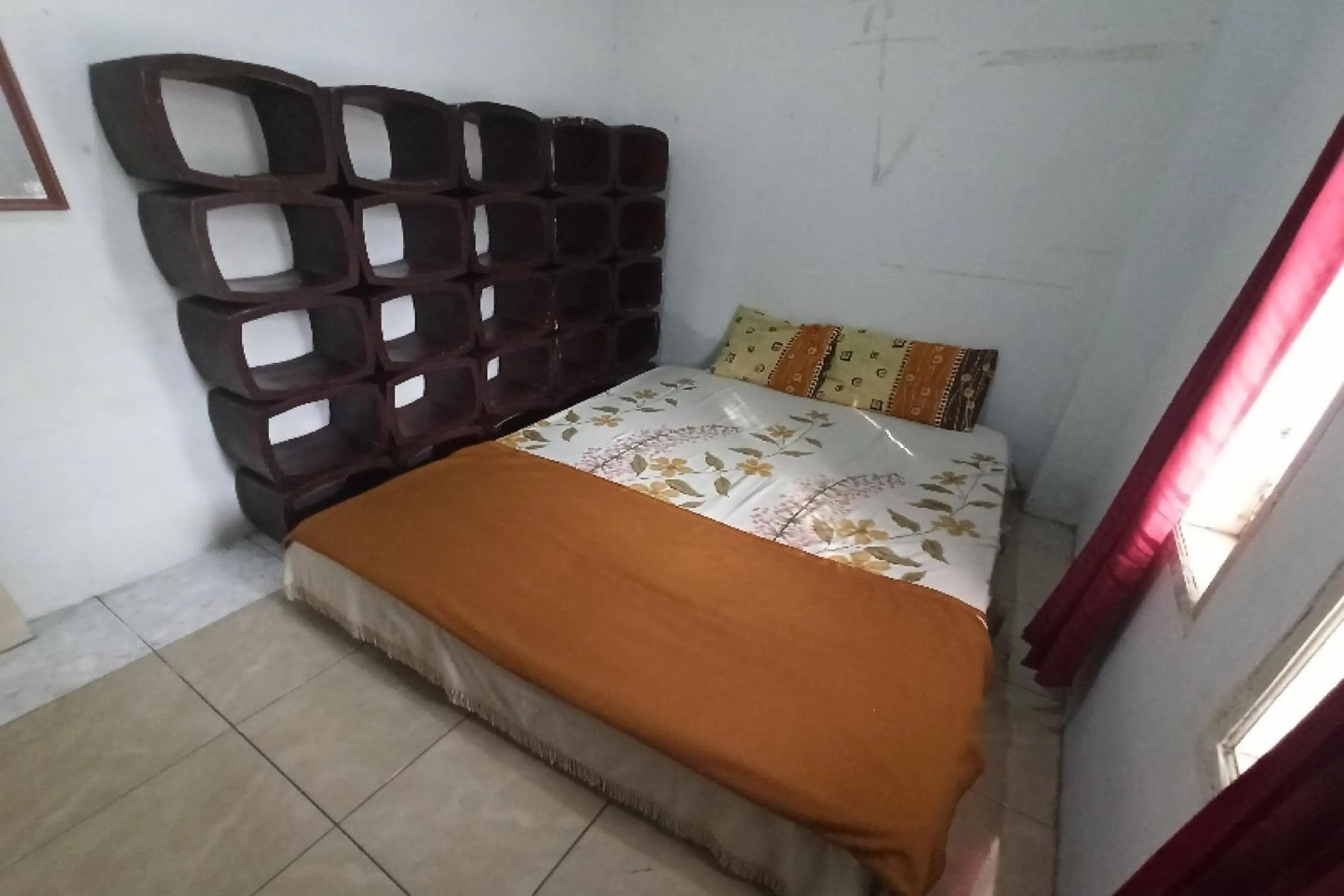 Bedroom, Bed in OYO Life 91339 Pondok Kost Aulia Syariah