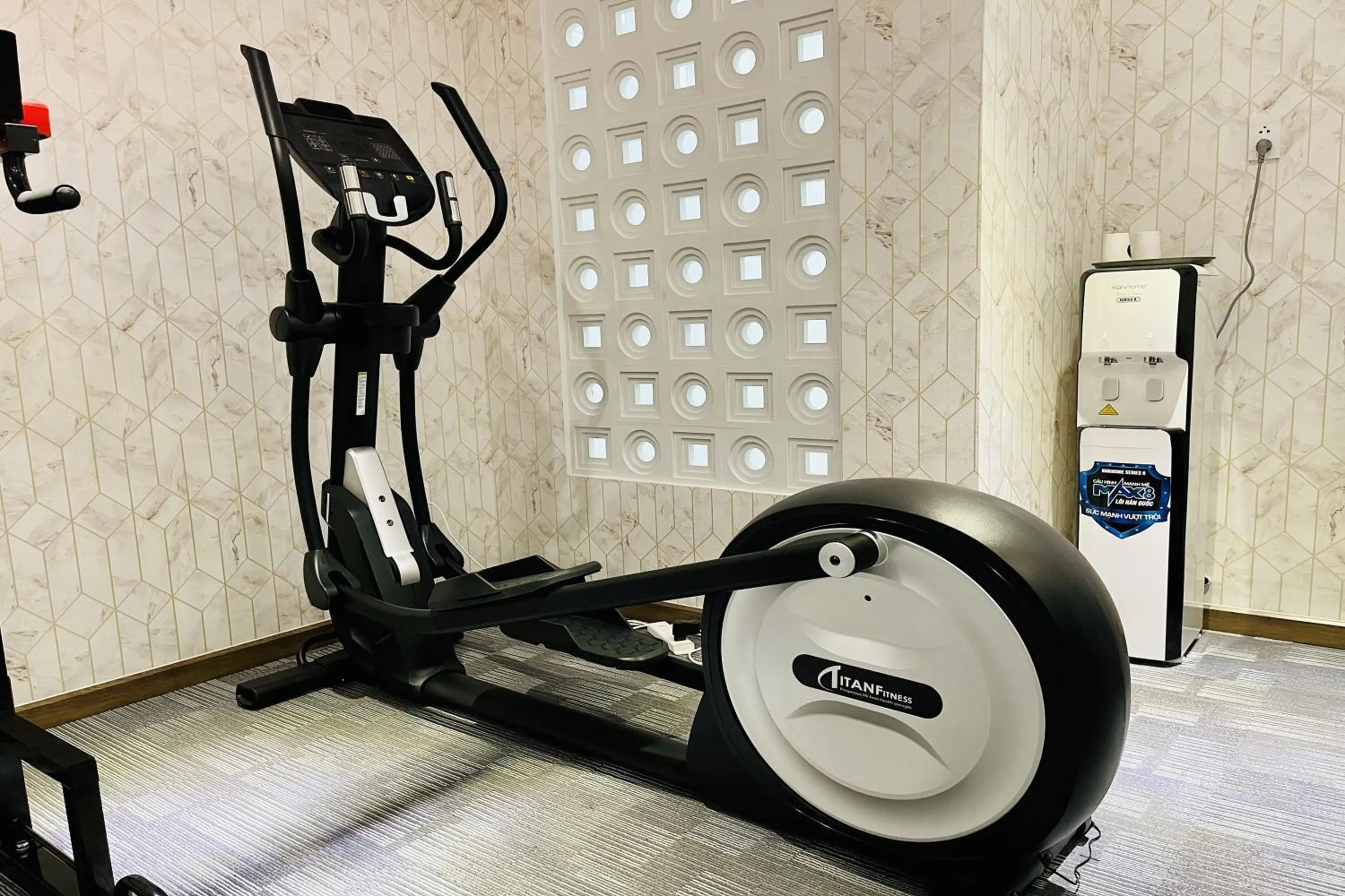 Area and facilities in Lanura Apartments and Hotel