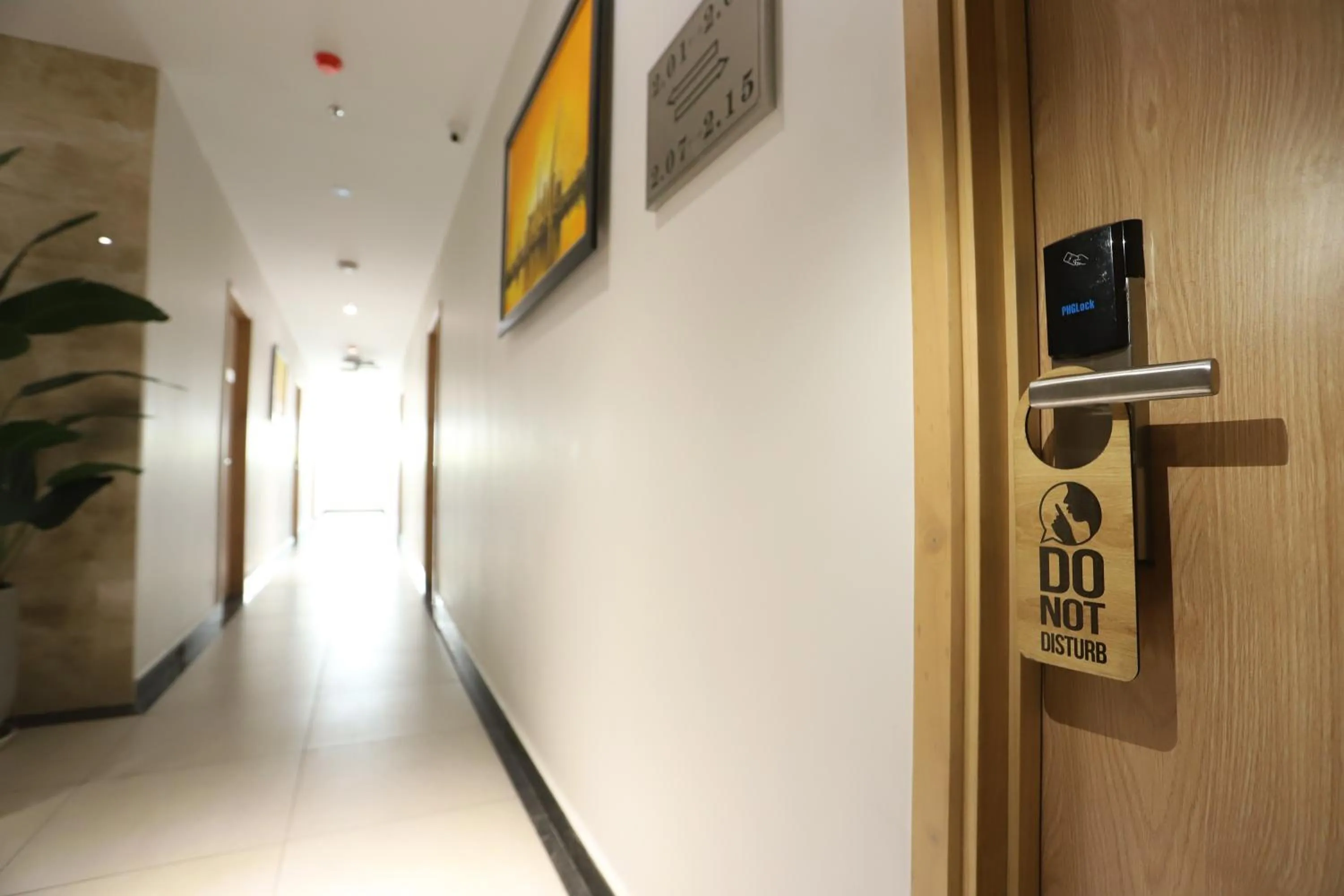 Area and facilities in Lanura Apartments and Hotel