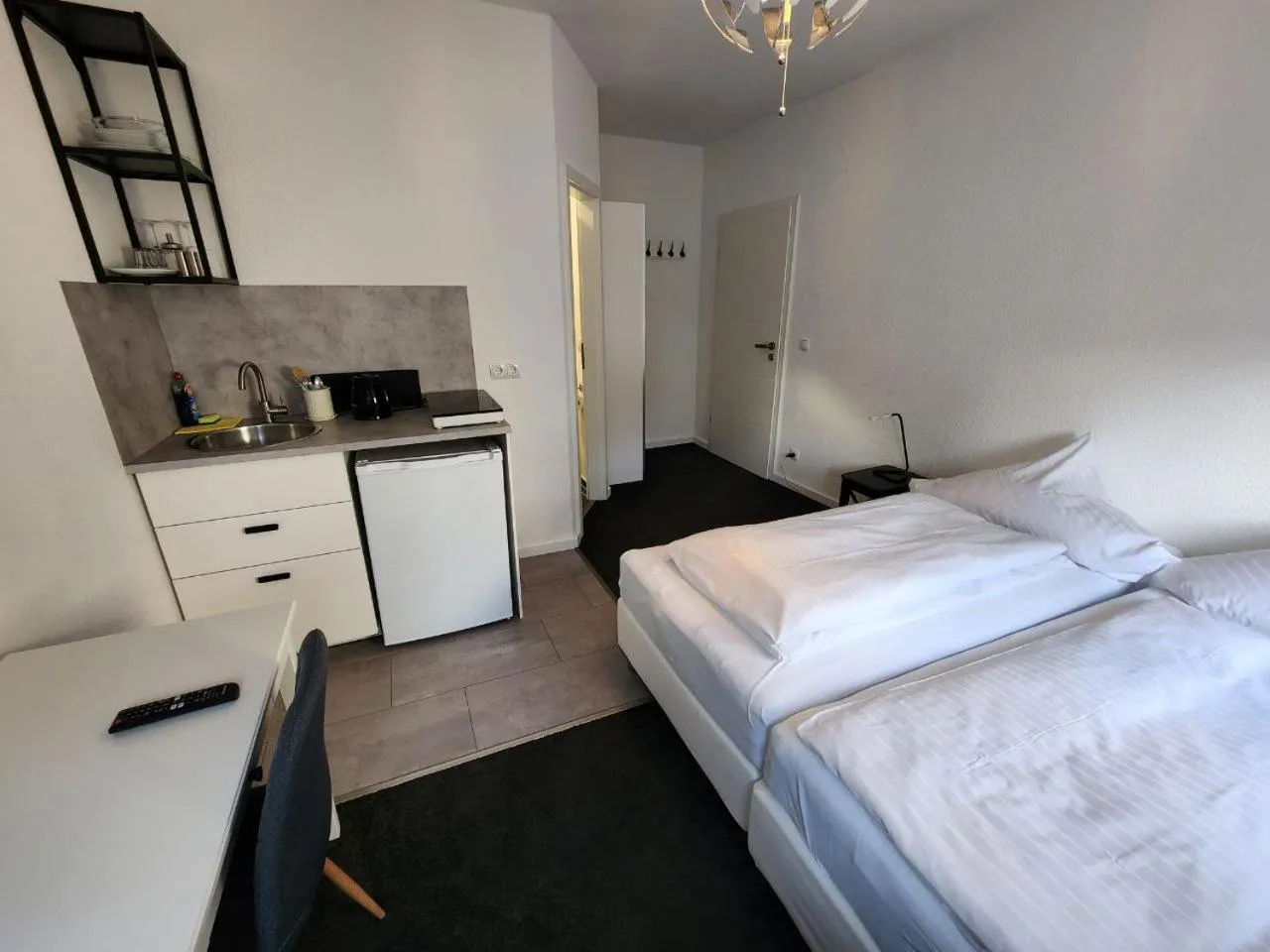 Photo of the whole room, Bed in Davin City Aparments - Self-Check-In