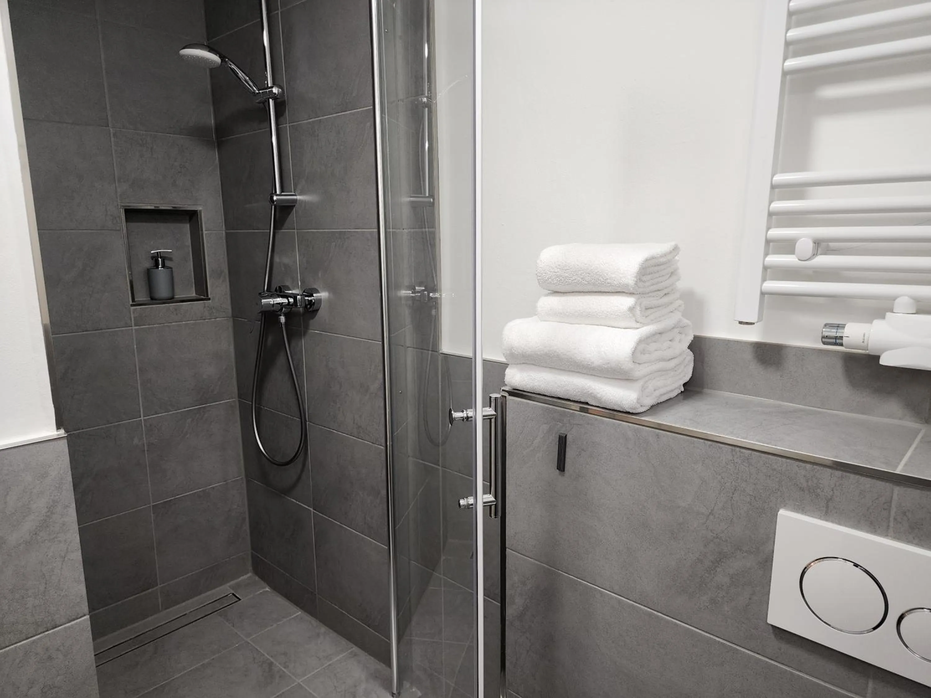 Shower in Davin City Aparments - Self-Check-In