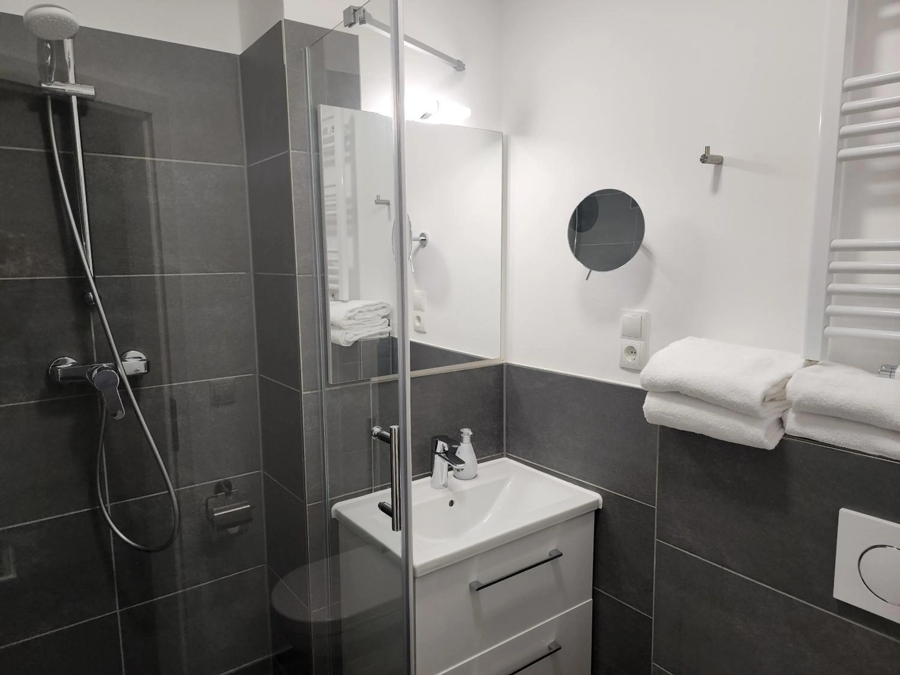 Bathroom in Davin City Aparments - Self-Check-In
