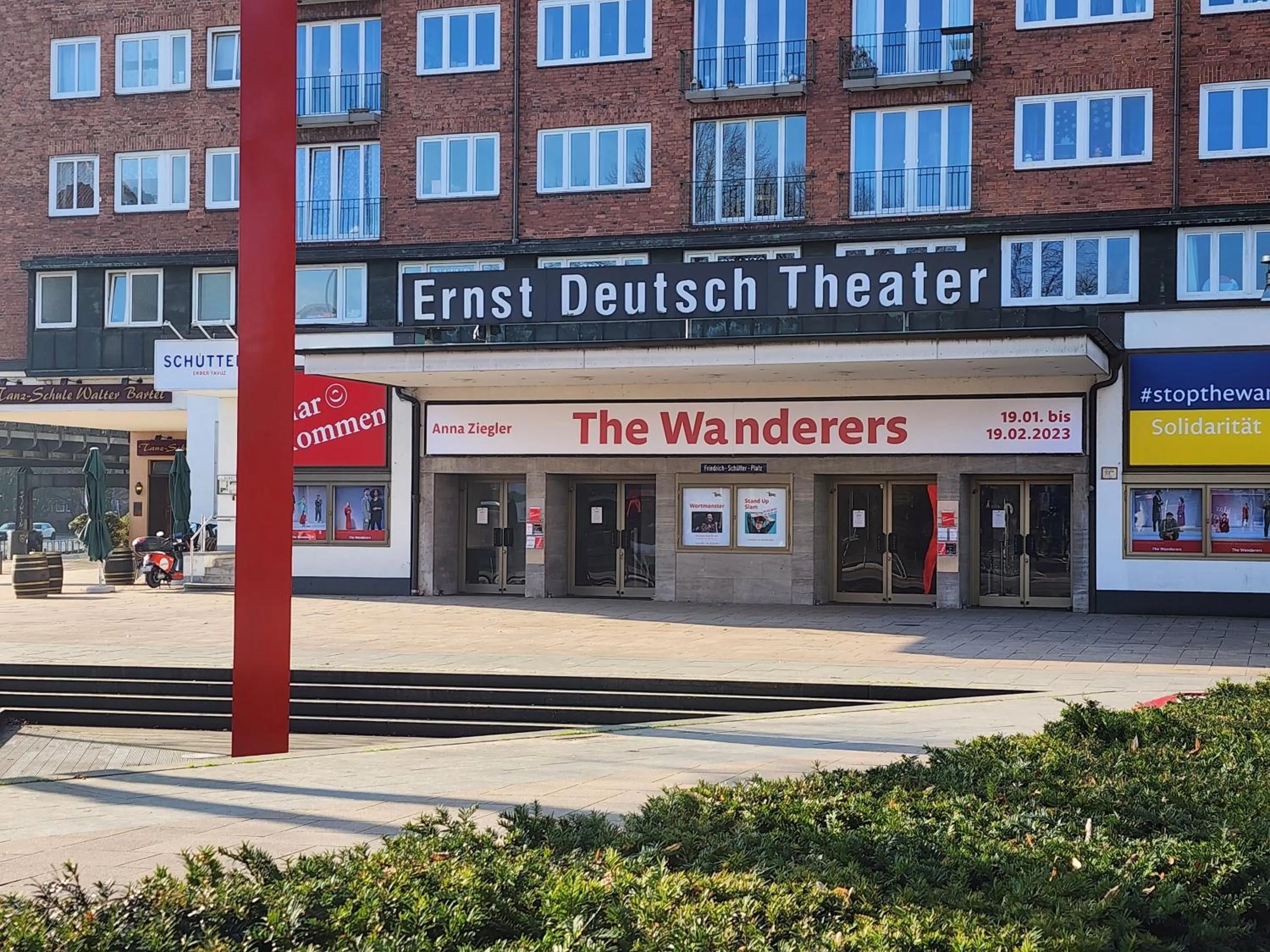 Staff in Davin City Aparments - Self-Check-In