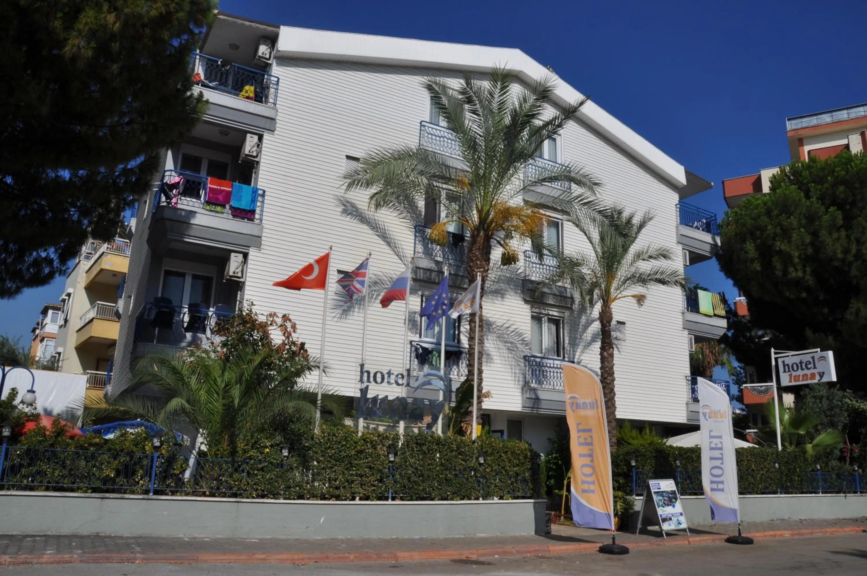 Property building in Hotel Lunay