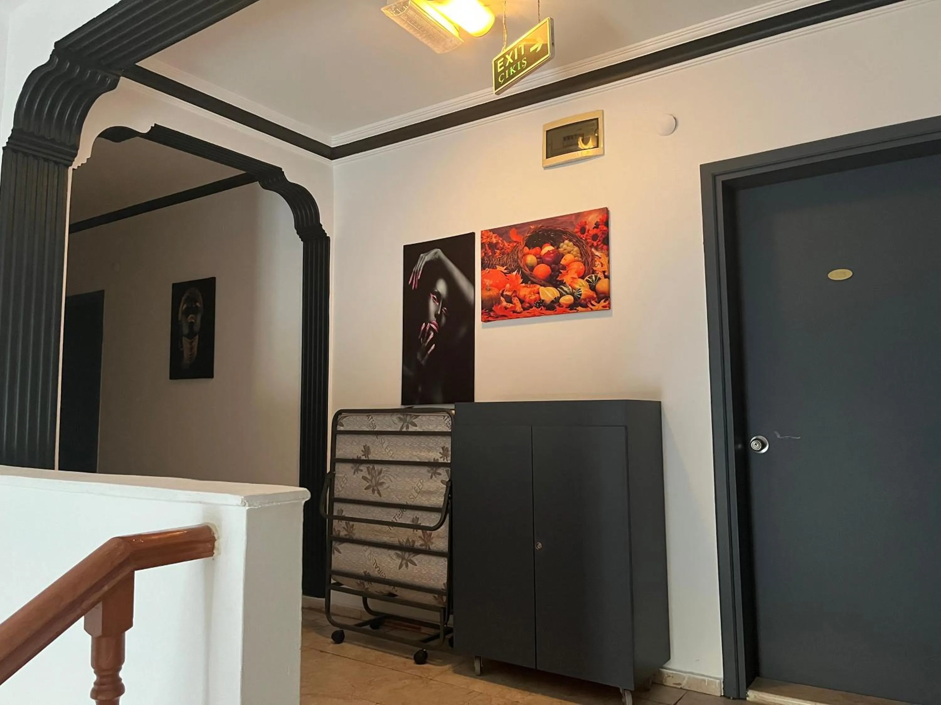 Decorative detail in Hotel Lunay