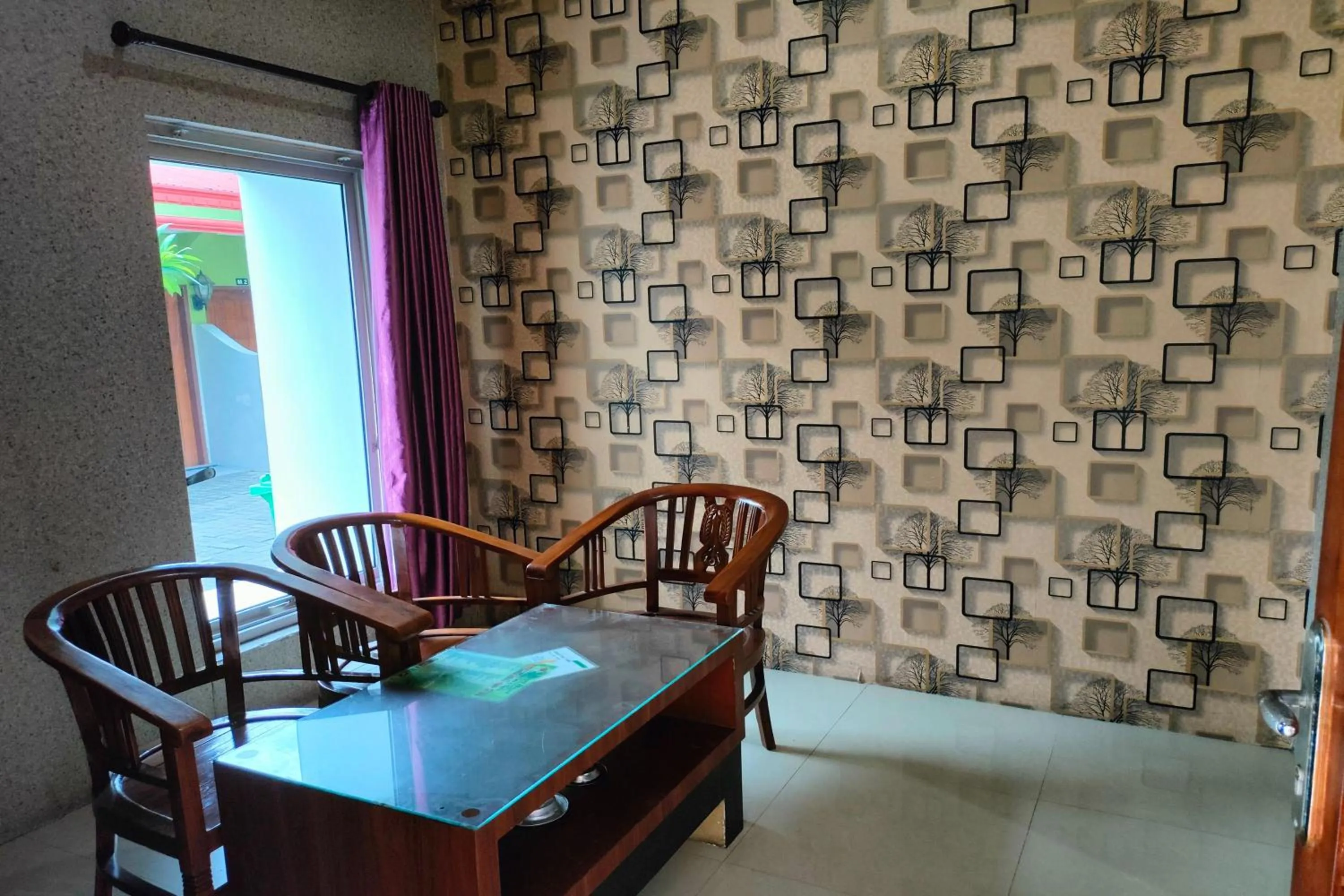 Seating area in Lonari Hotel