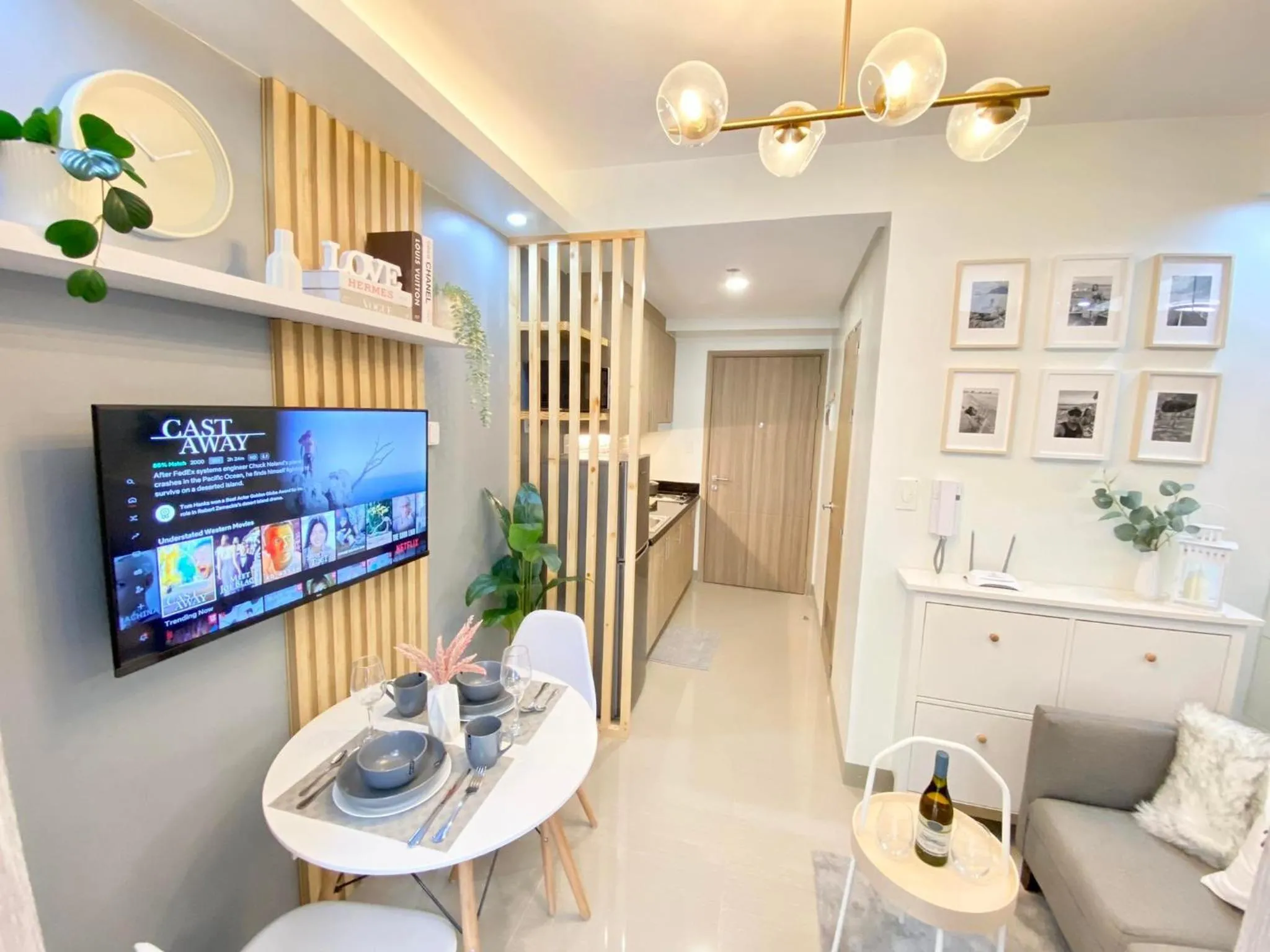 TV and multimedia in Will’s Place @ Shore2 Residences Mall of Asia