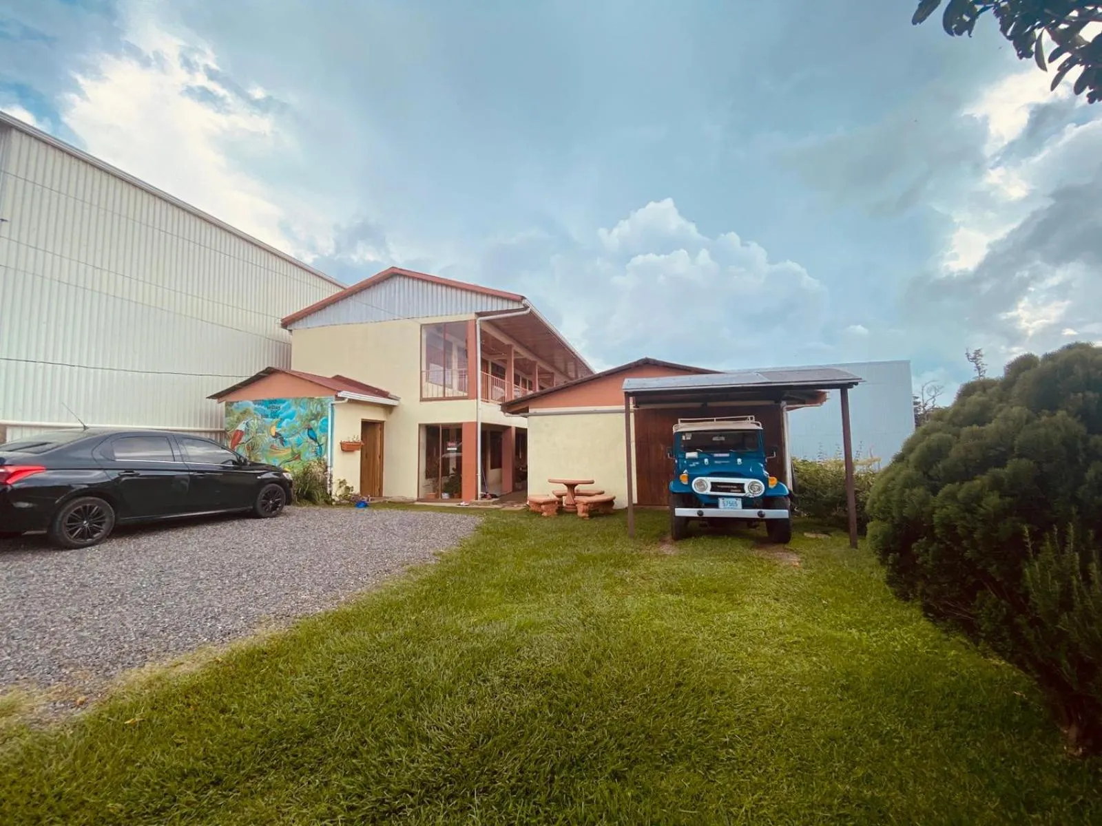 Garden in Hotel La Puesta Del Sol B&B