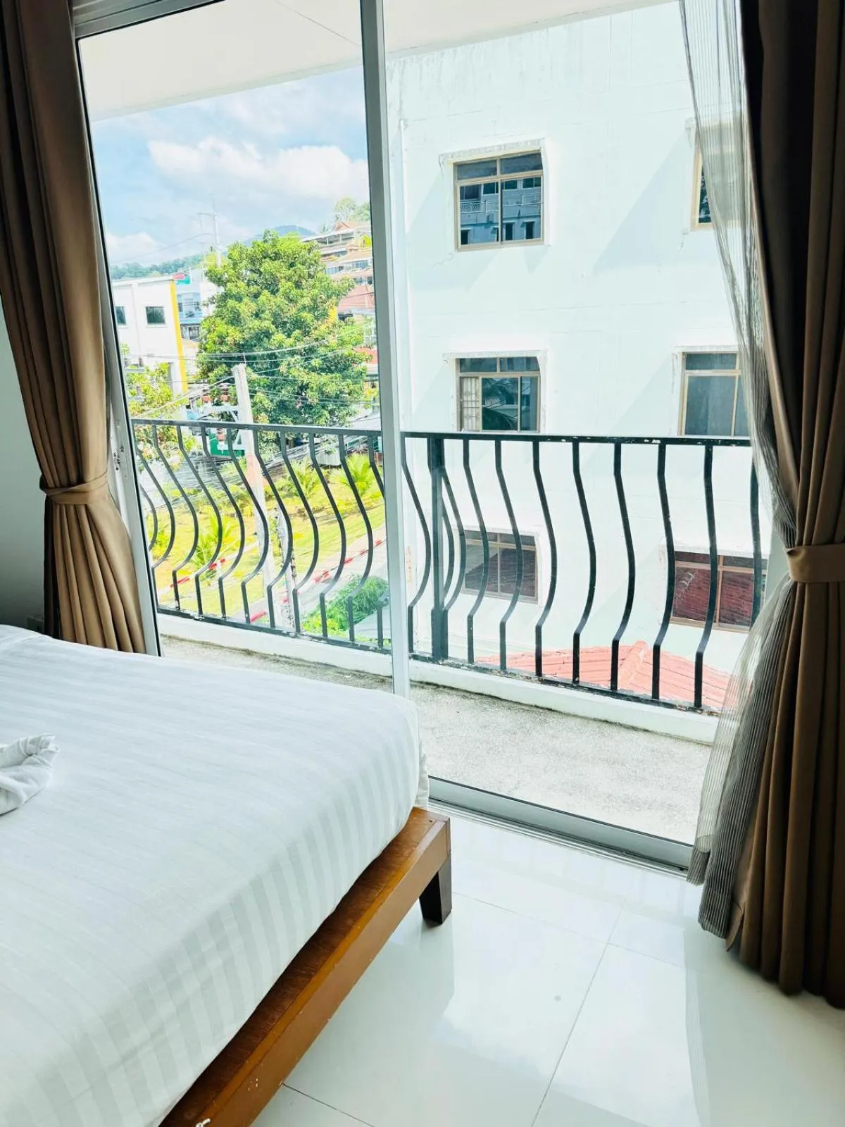Balcony/Terrace, Bed in La Xenia Hotel Kata Beach