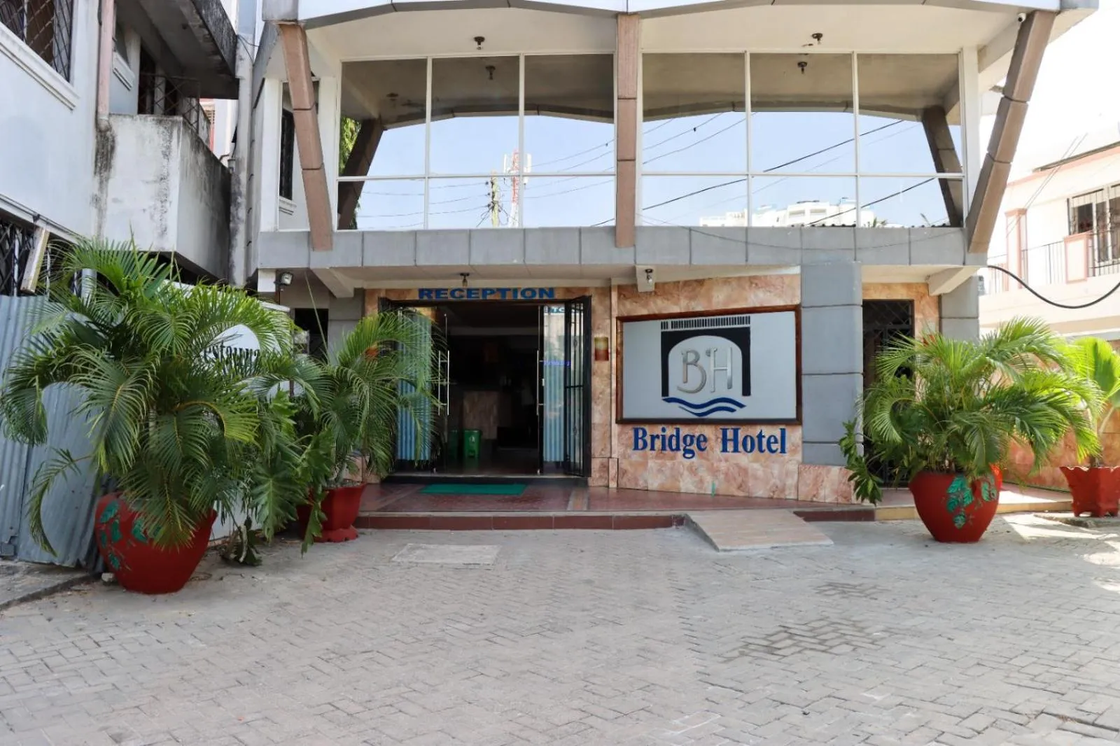 Property building in Bridge Hotel Mombasa
