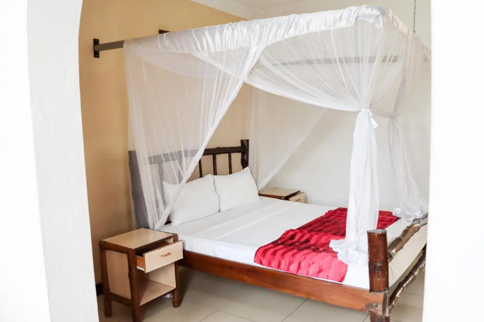 Bed in Bridge Hotel Mombasa