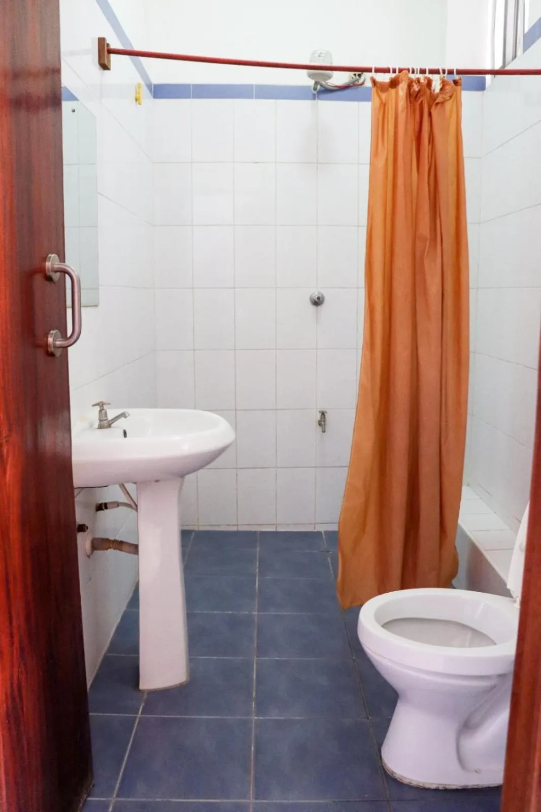 Bathroom in Bridge Hotel Mombasa