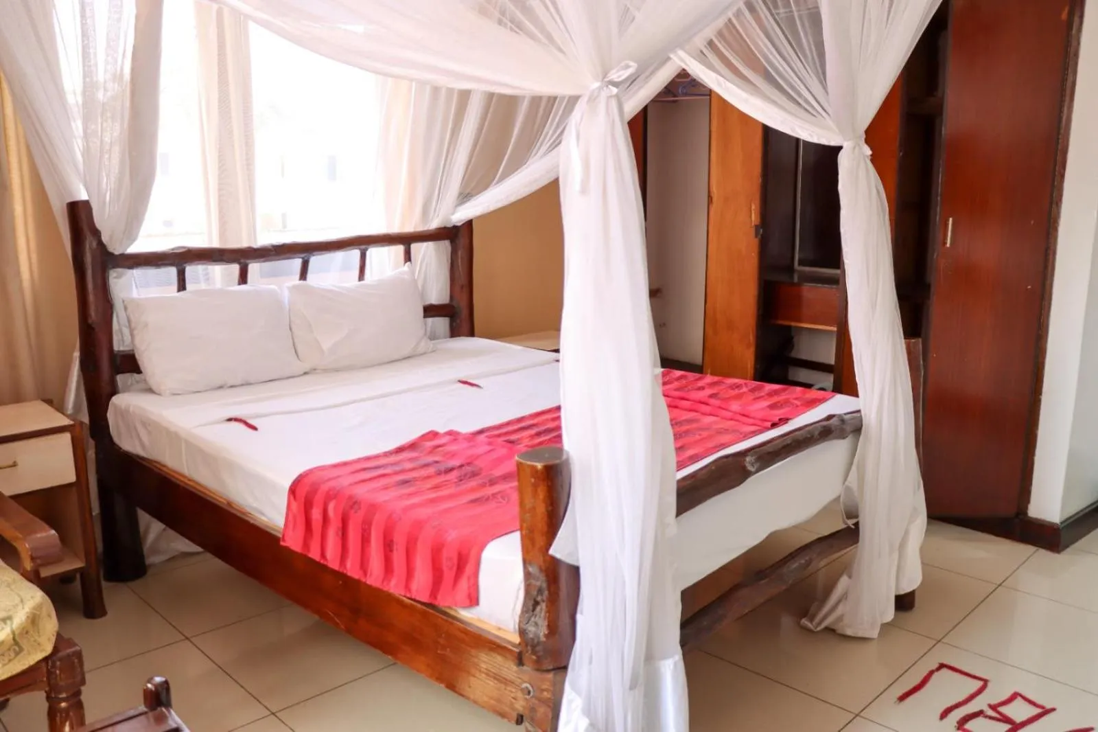 Bed in Bridge Hotel Mombasa