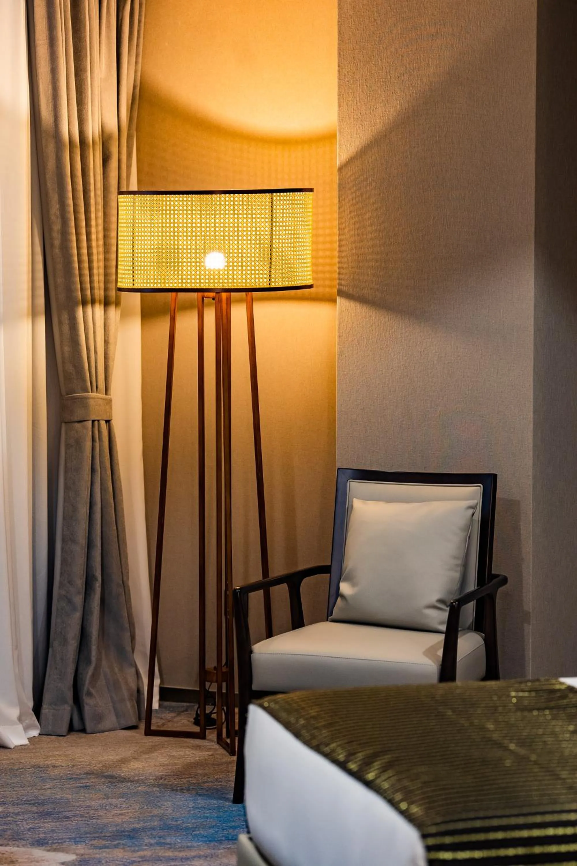 Seating area, Bed in LDS Hotel Belgrade