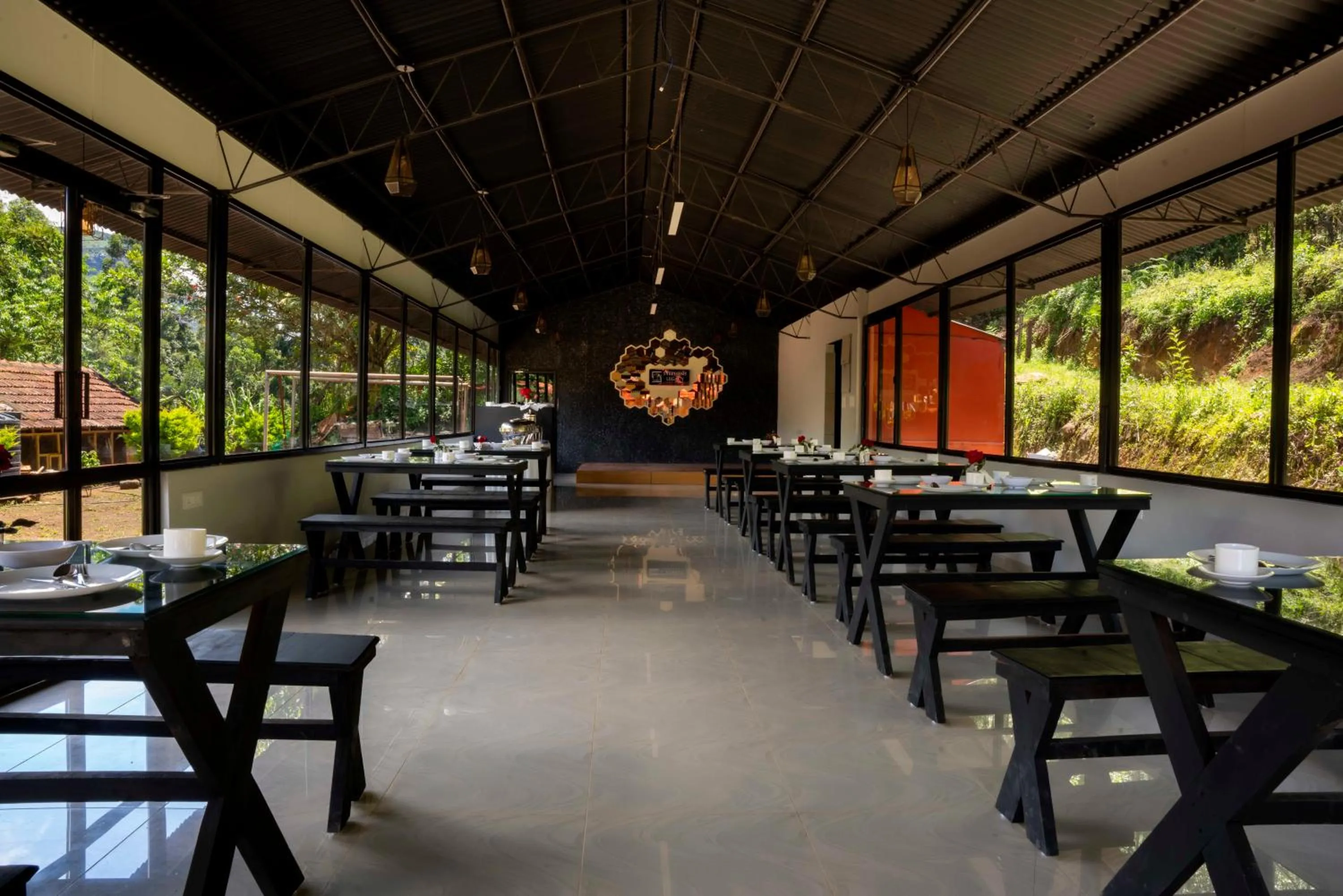 Restaurant/places to eat in Stephen's Legacy