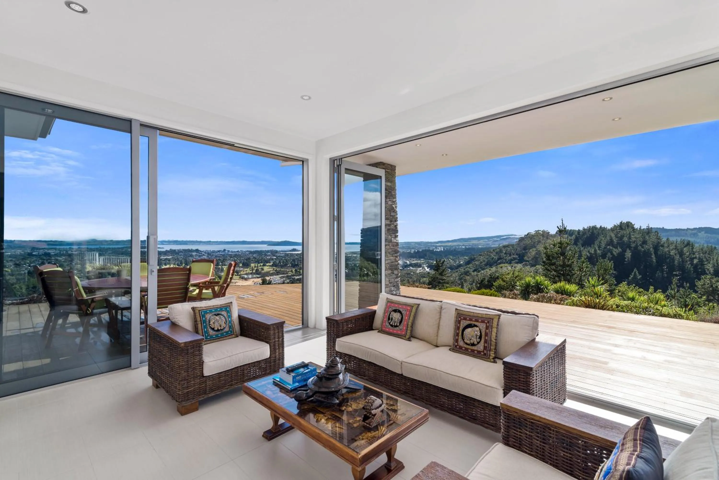 City view in Tihi Retreat