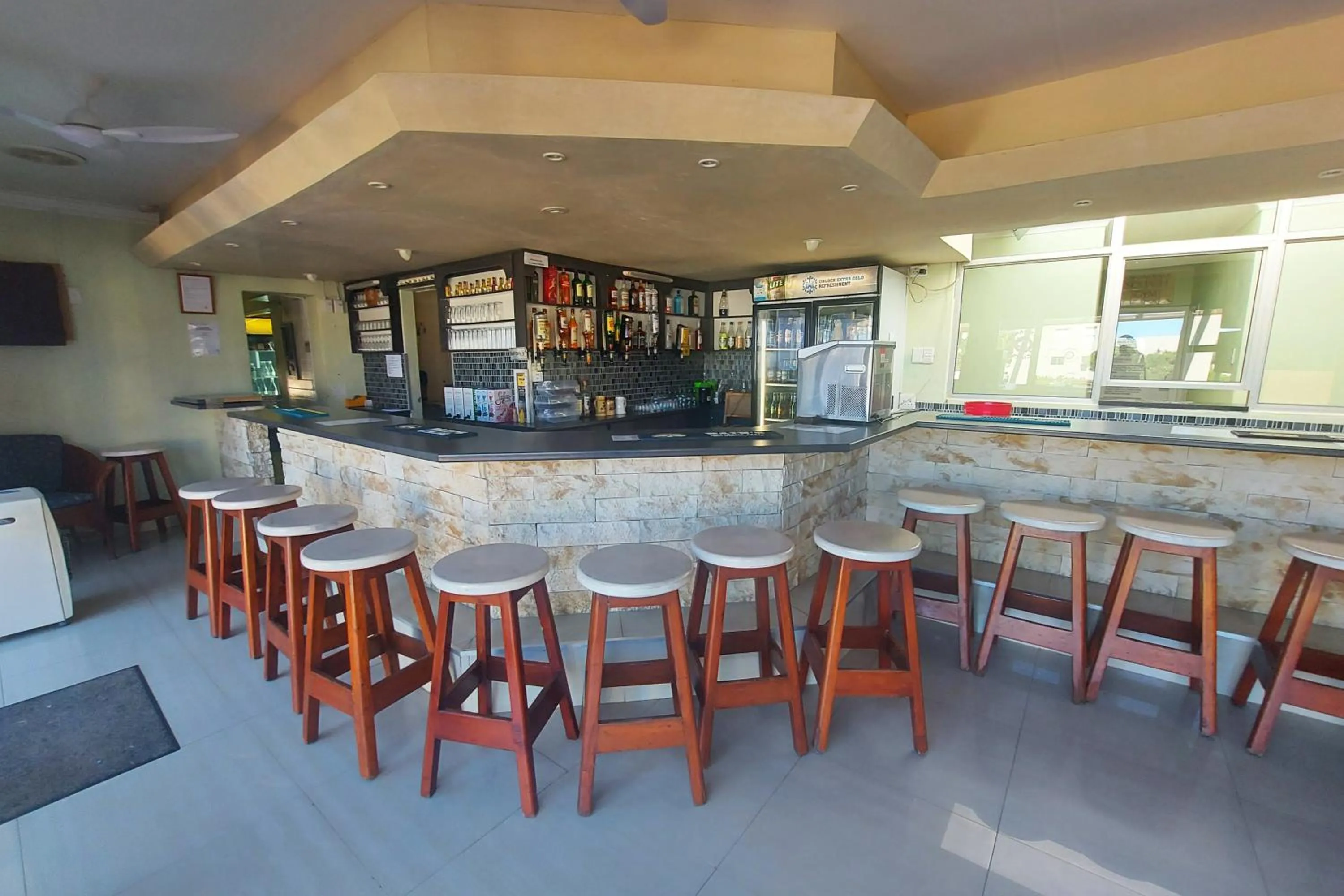 Lounge or bar in First Group Hermanus Beach Club