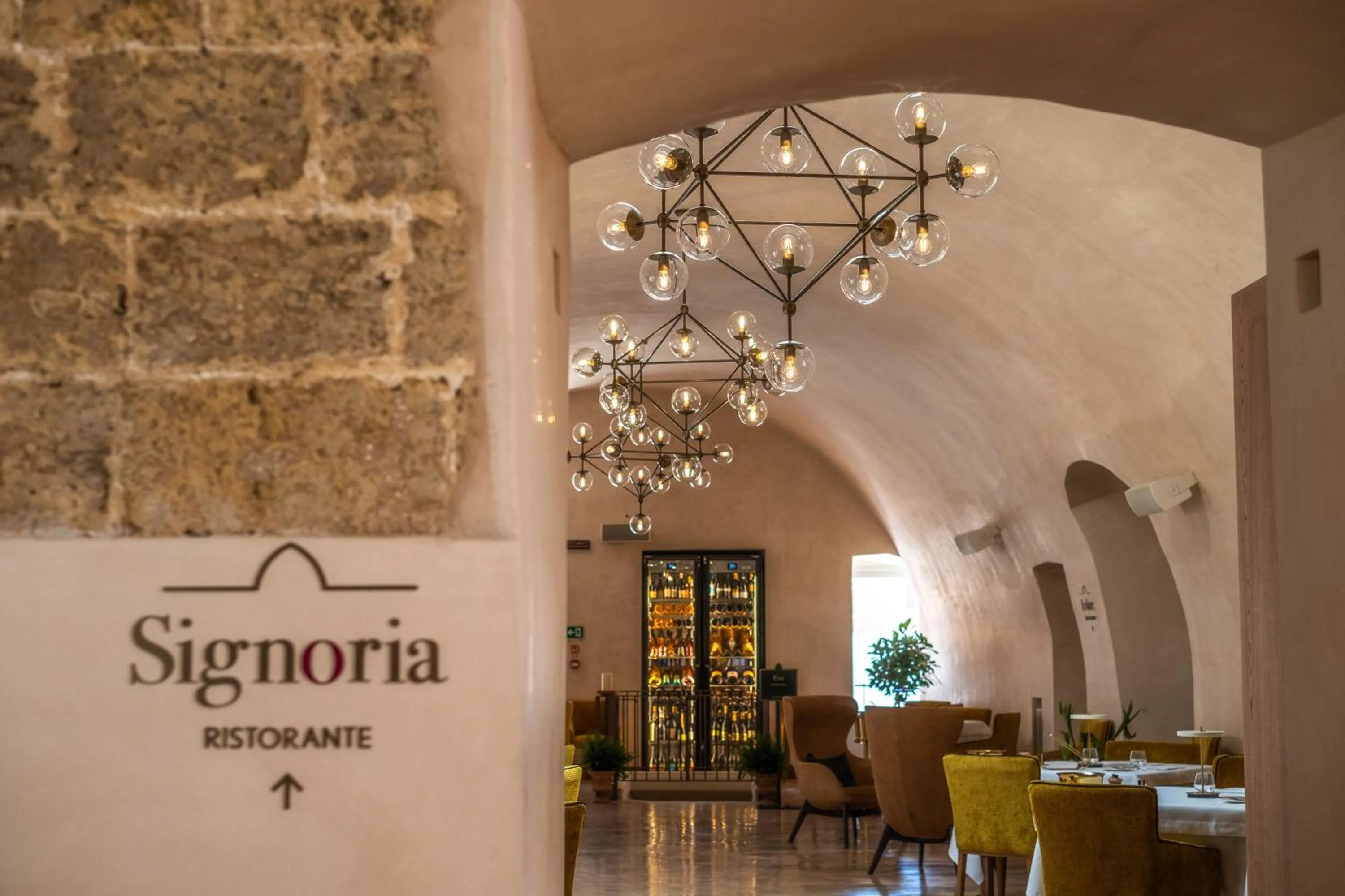 Restaurant/places to eat in Nohasi Palace Lifestyle Hotel & SPA