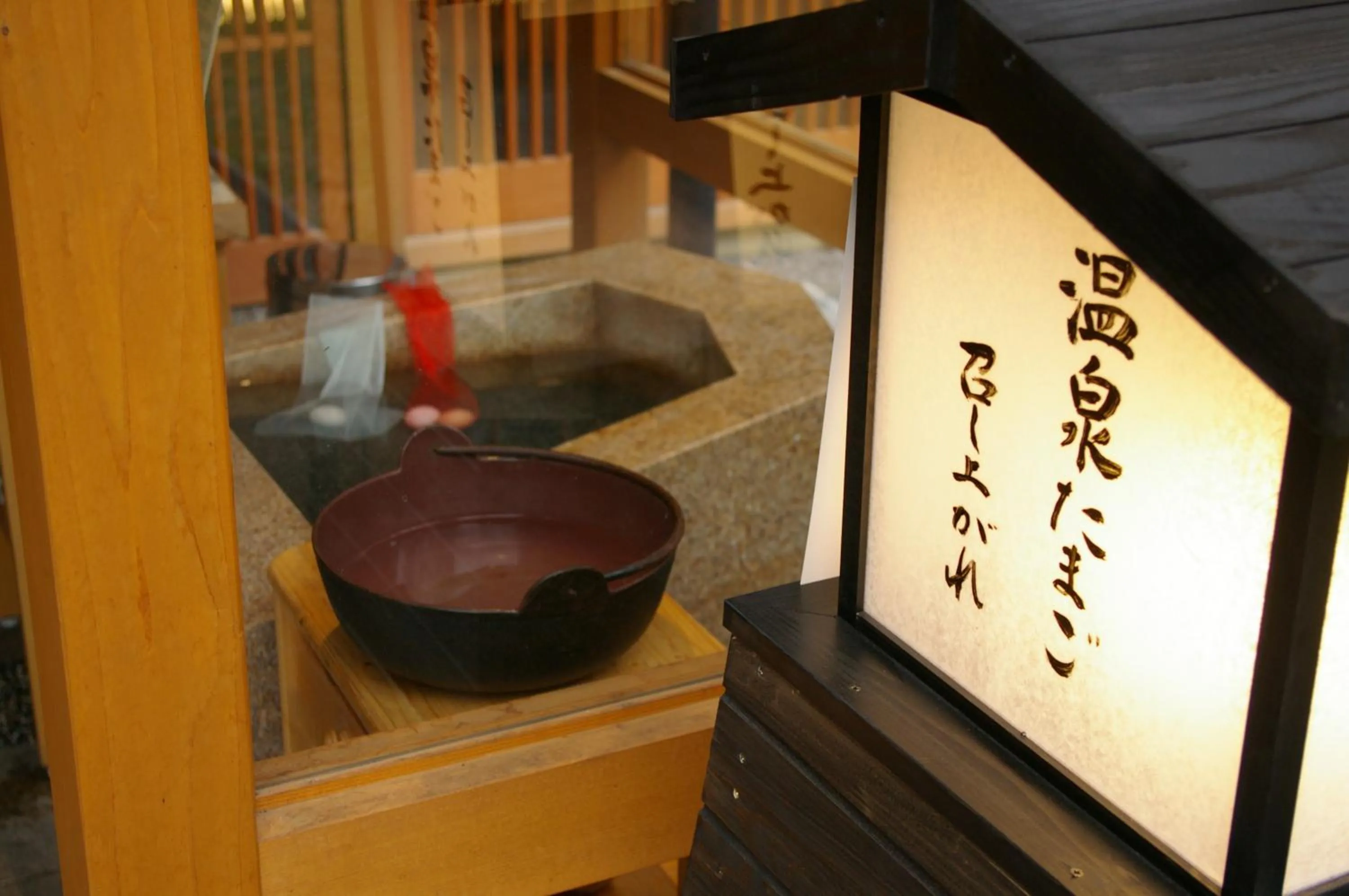Decorative detail in Takinoyu Hotel