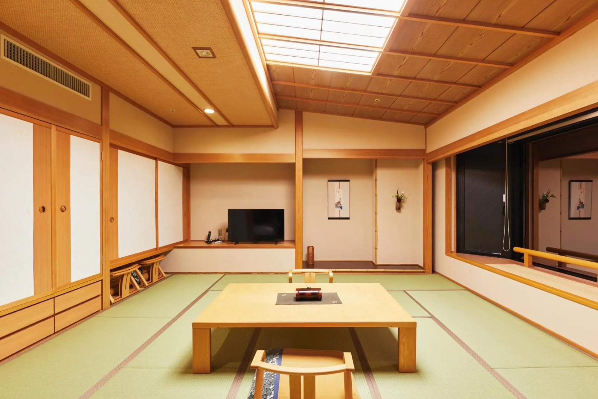 Junior Suite with Garden View in Takinoyu Hotel