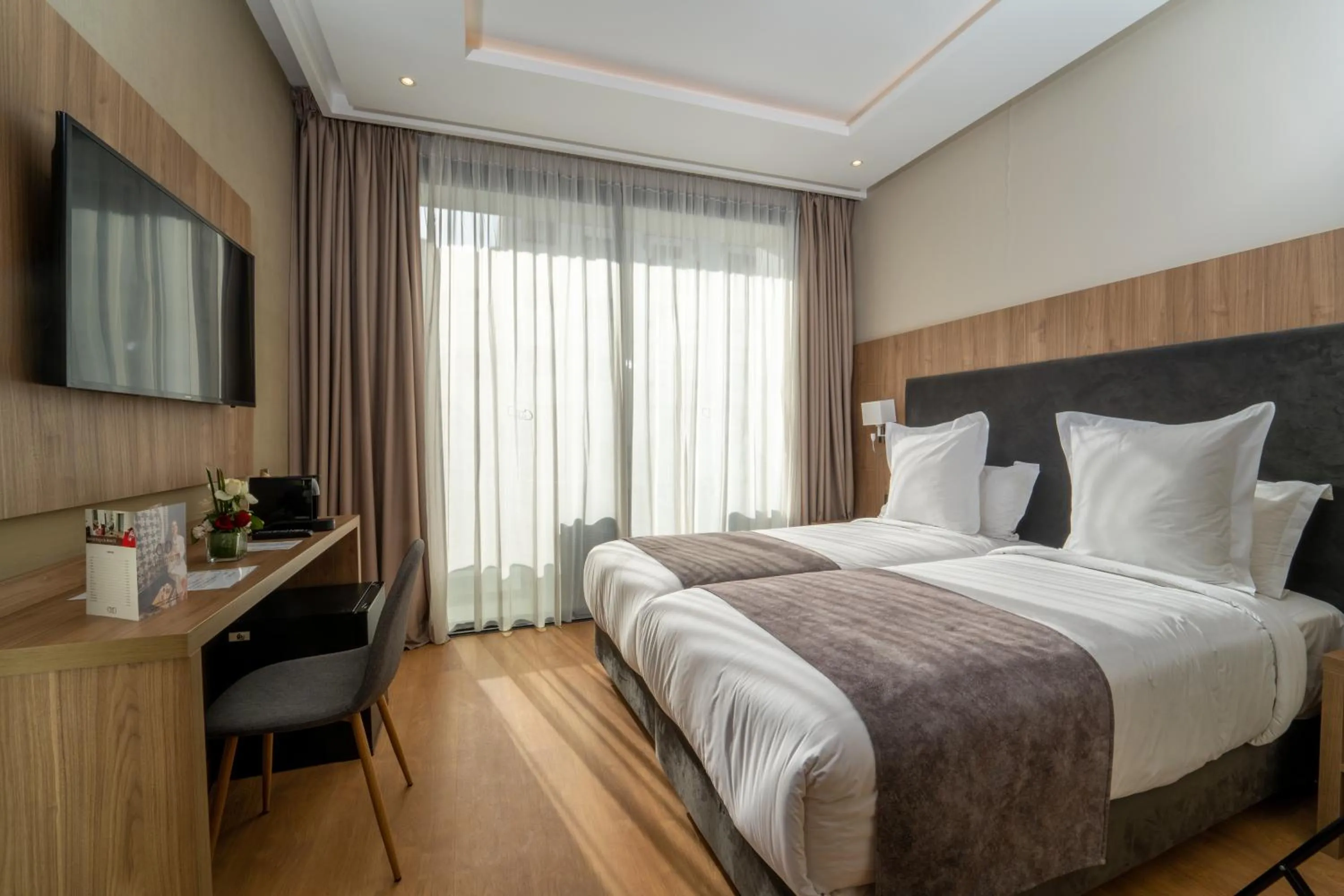 Bedroom, Bed in Dominium Hivernage Hotel