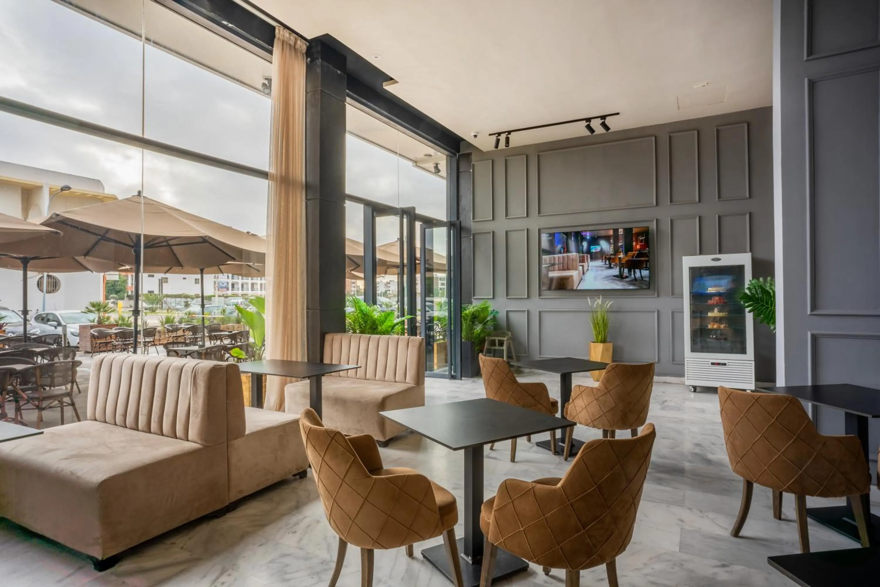 Restaurant/places to eat in Dominium Hivernage Hotel