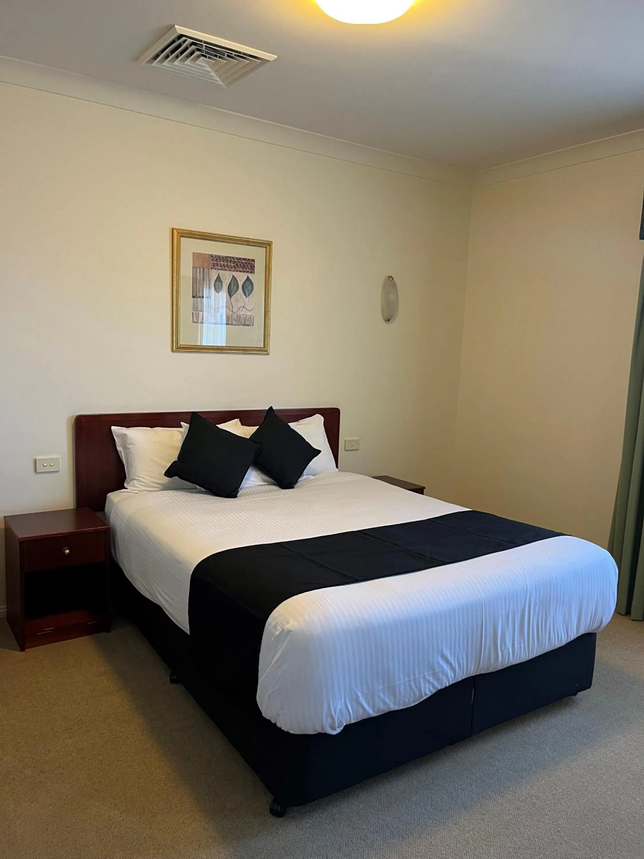 Bedroom, Bed in Turners Vineyard Motel