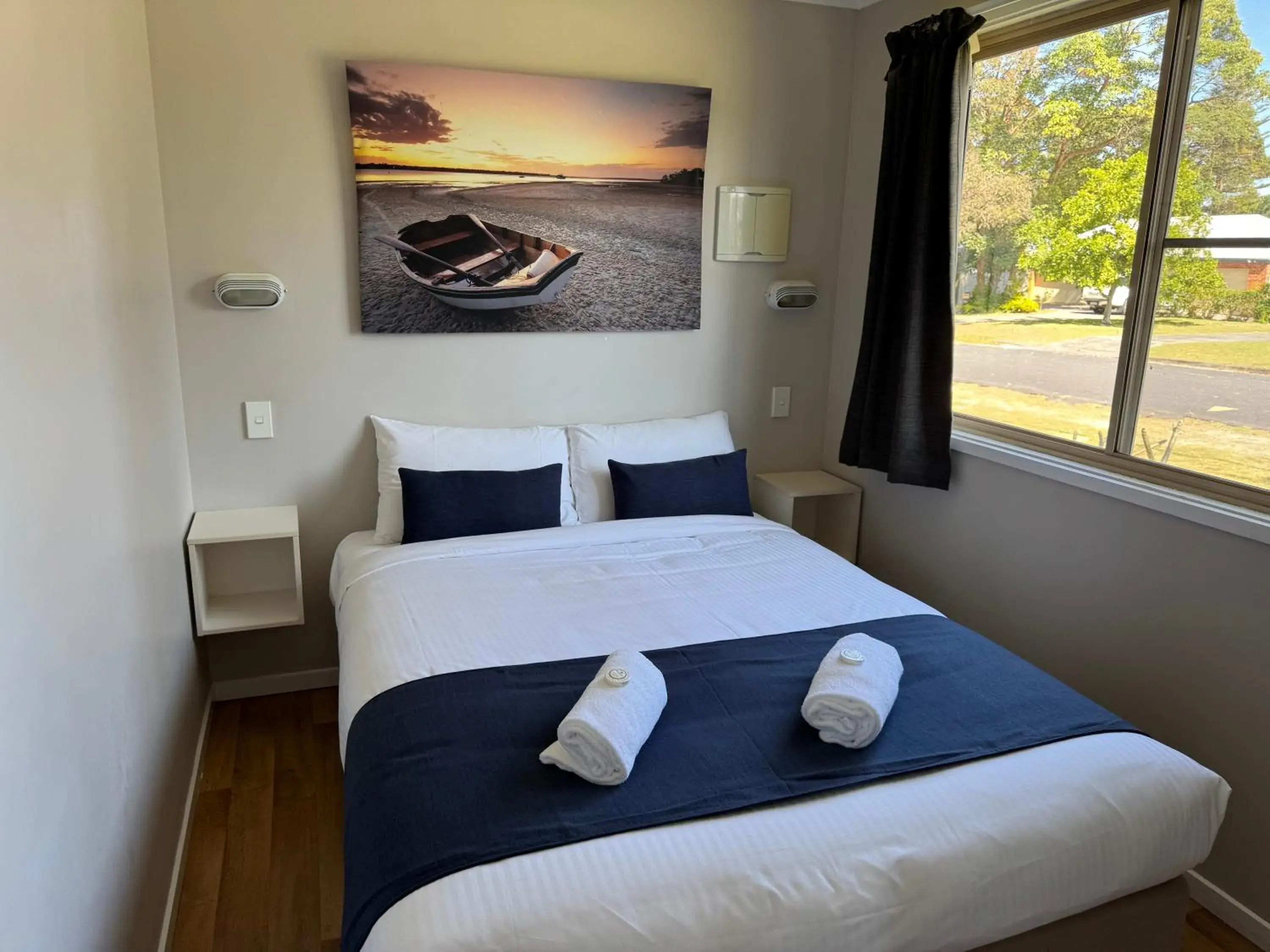 Standard Two-Bedroom Cottage (Pets On Request) in Clarence Head Caravan Park Standard Two-Bedroom Cottage (Pets On Request) in Clarence Head Caravan Park