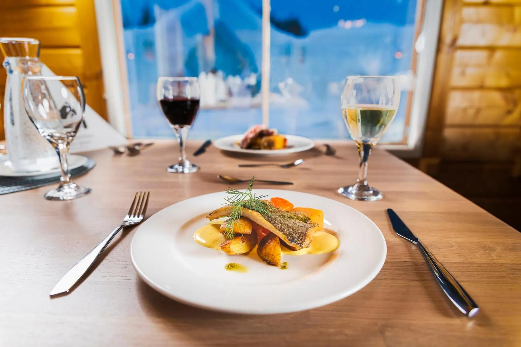 Restaurant/places to eat in Arctic SnowHotel & Glass Igloos