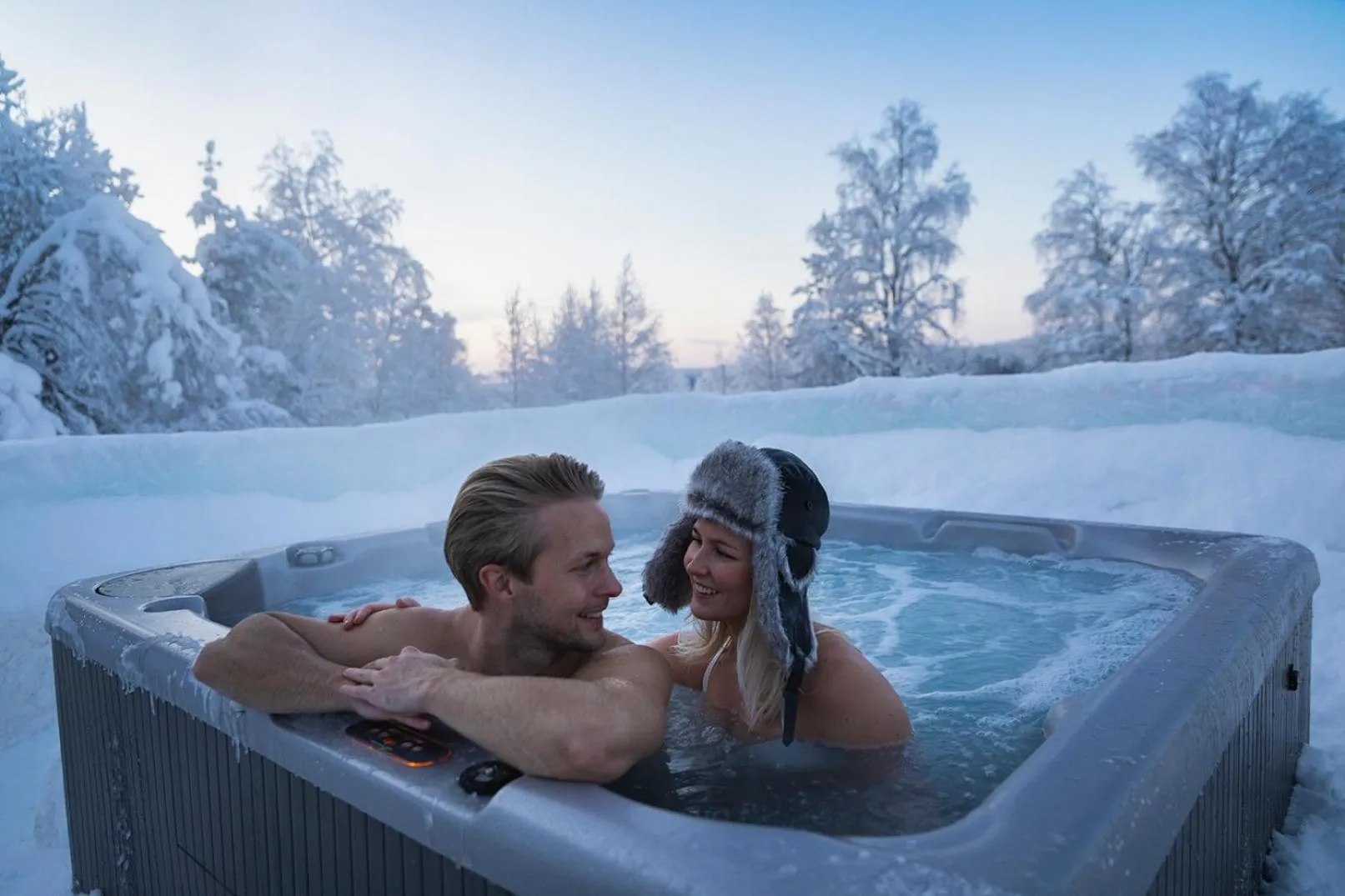 Winter in Arctic SnowHotel & Glass Igloos