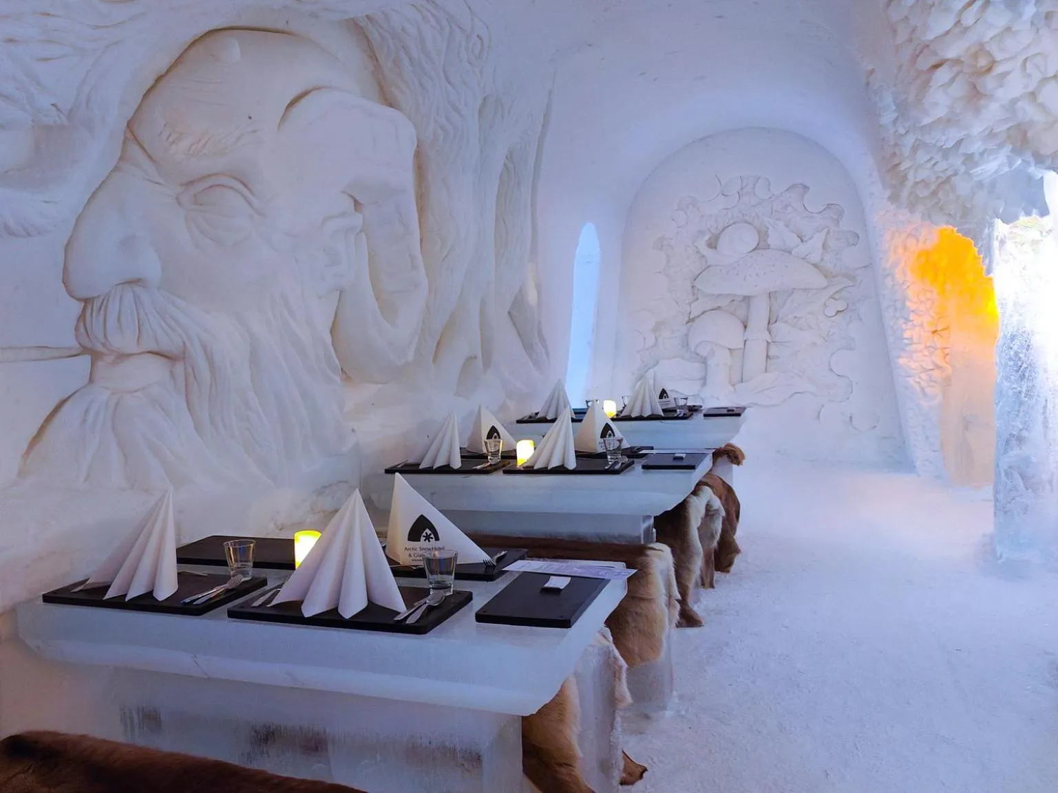 Restaurant/places to eat in Arctic SnowHotel & Glass Igloos